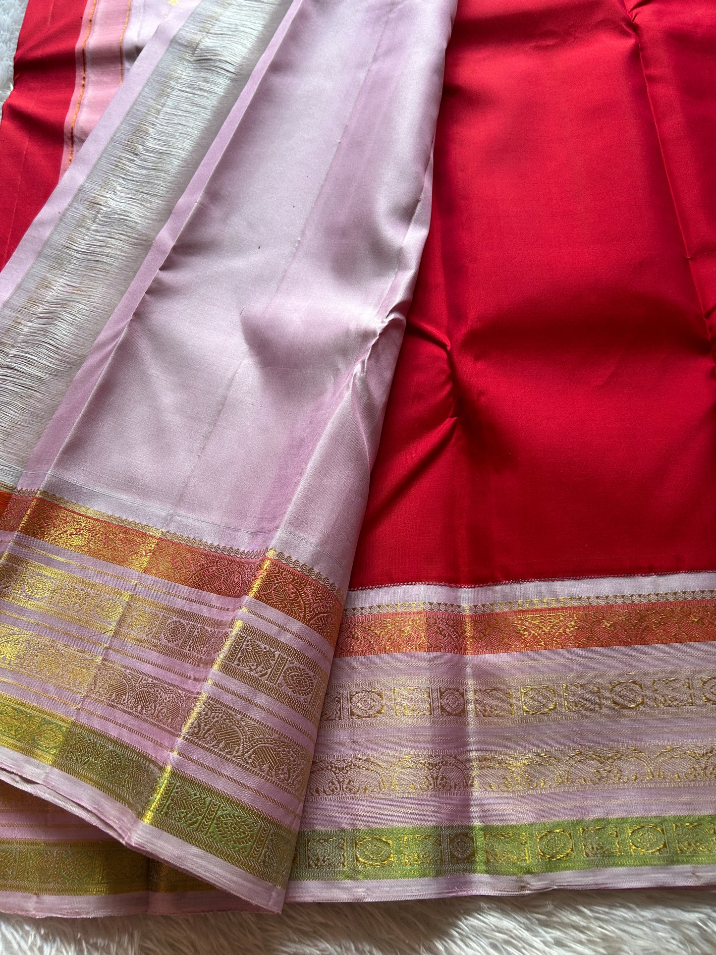 Kankana (2D) : Red-light lavender