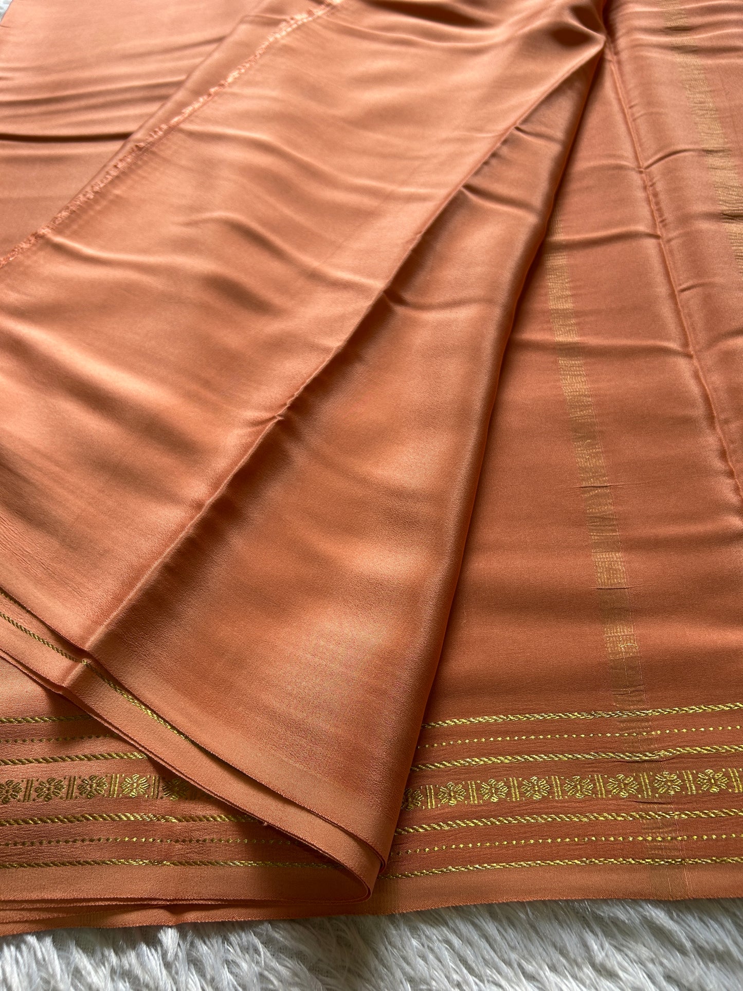 Mallige : Solid Light peach