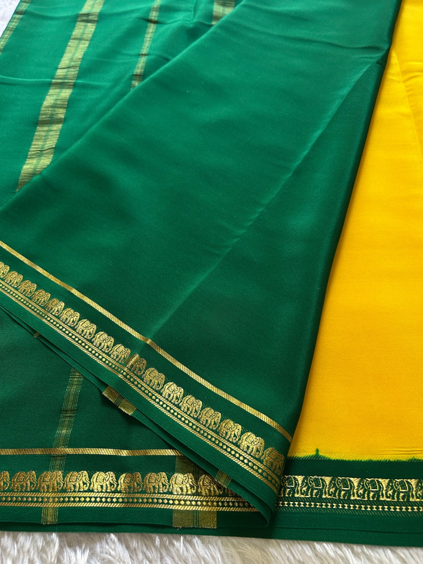 Gamani (2D) : Yellow-green