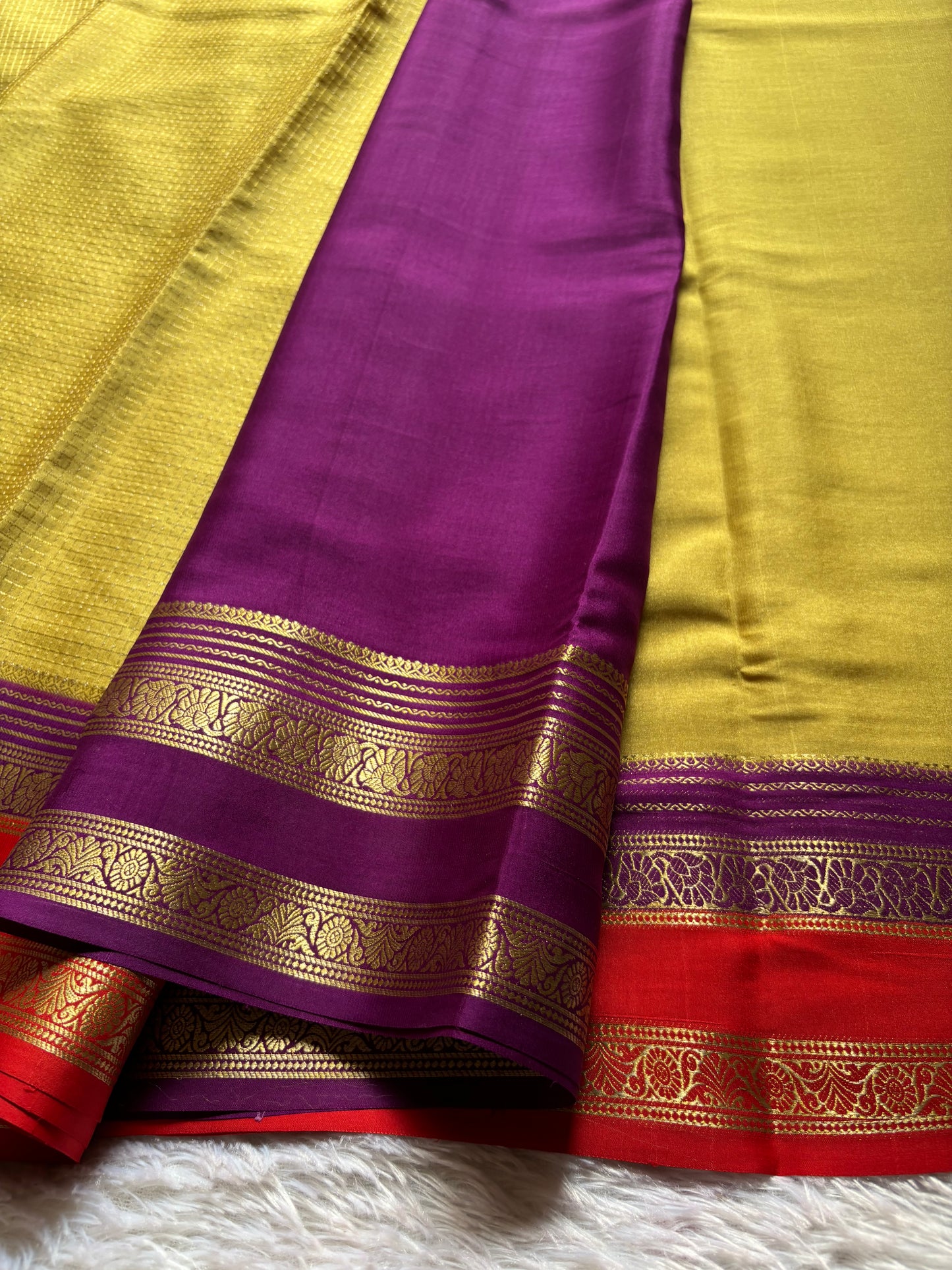 Gayatri (3D) : Mustard-Purple-red