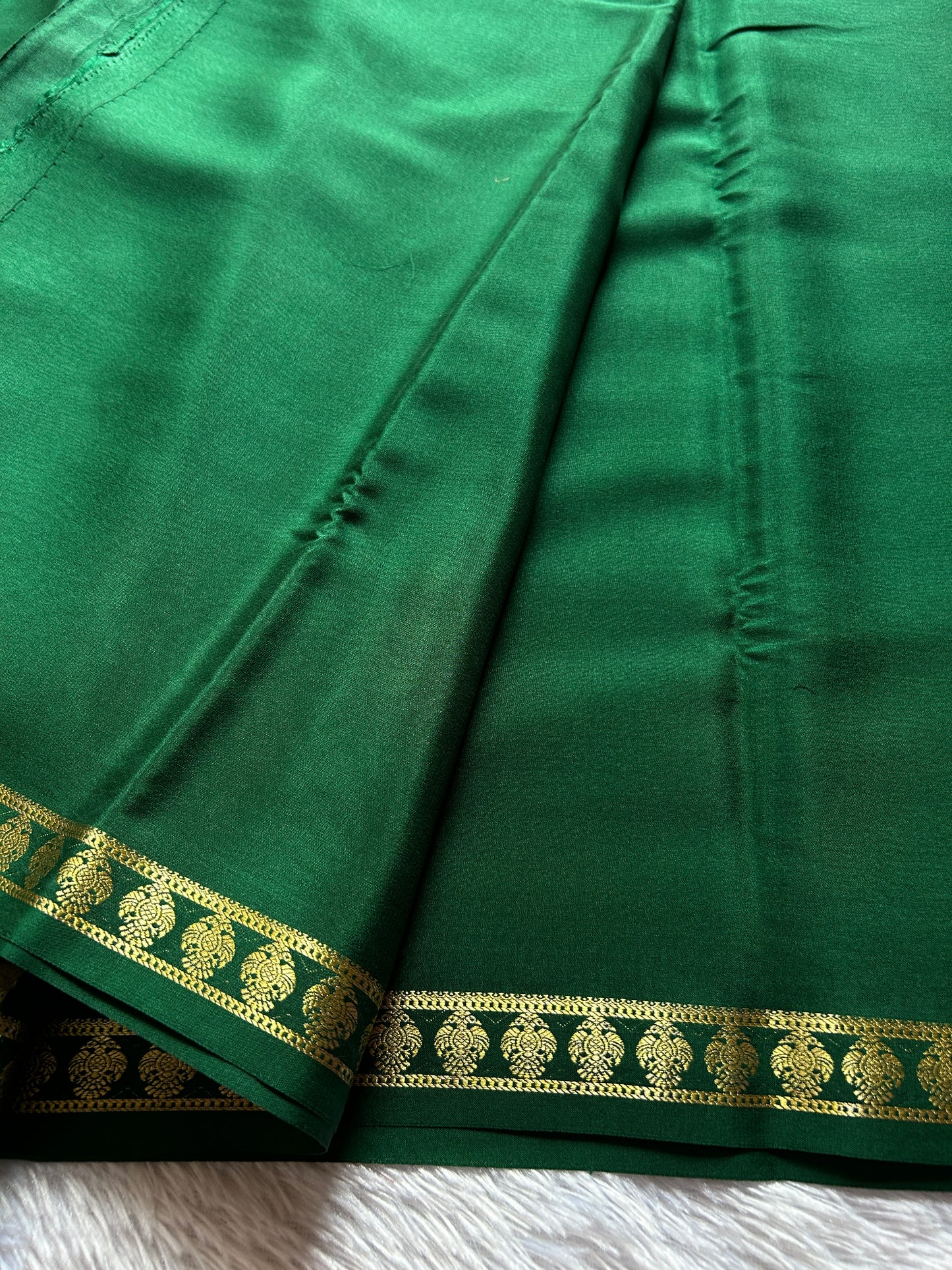 Pure CSS zari Mysore crepe silk : Bottle Green