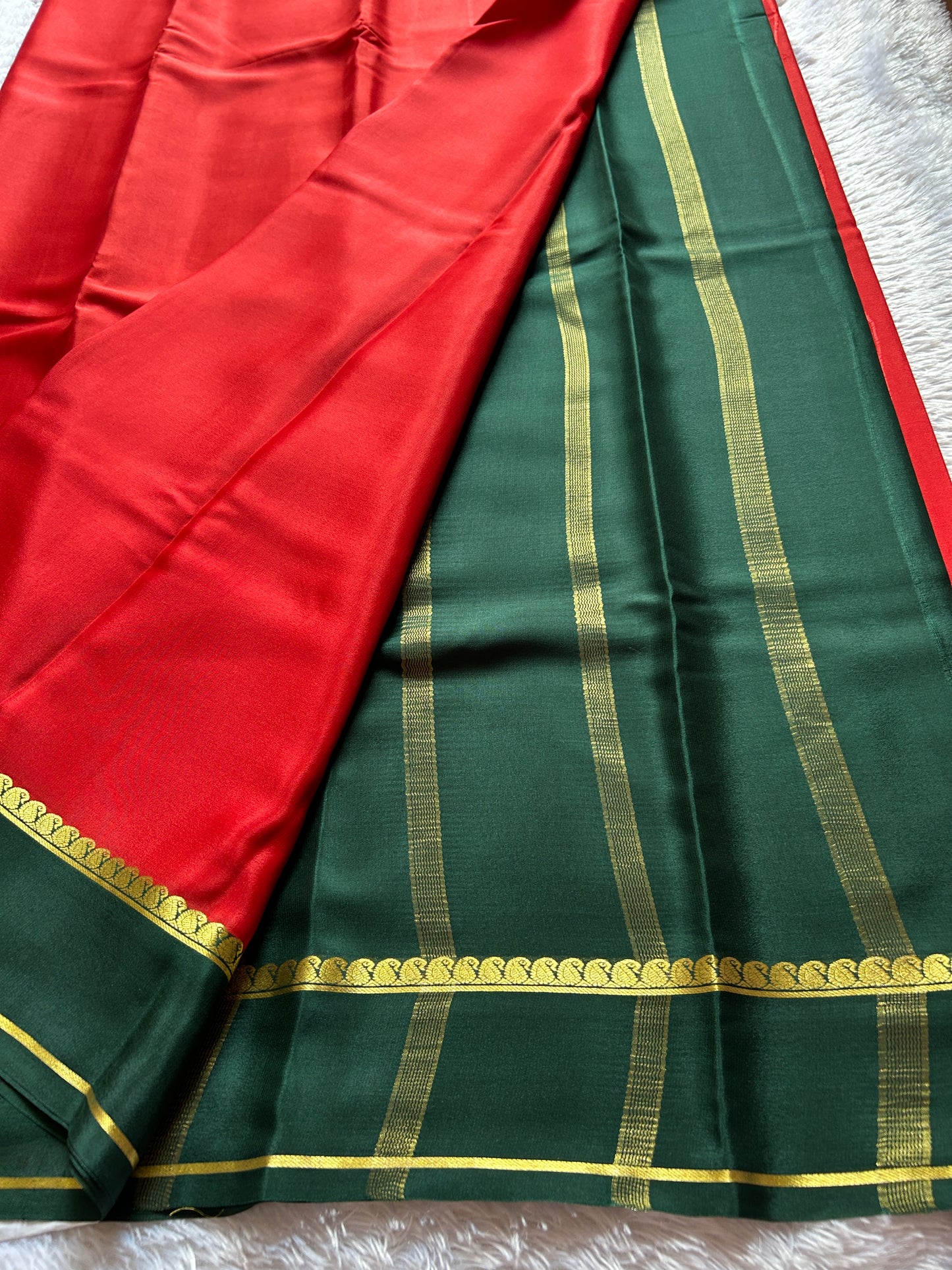 Mala (2D) : red-dark green