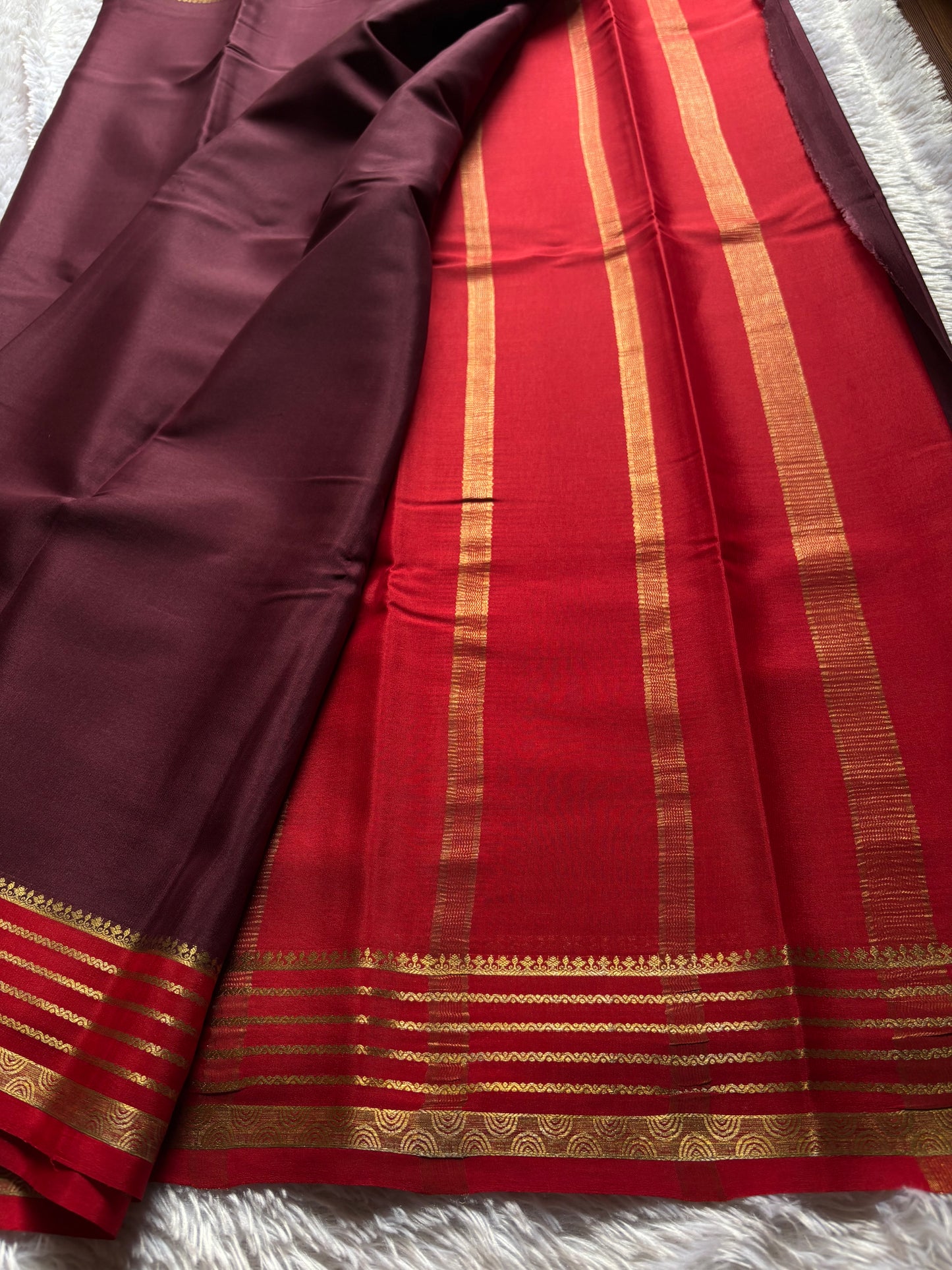 Rashmi (2D) : Brown-red