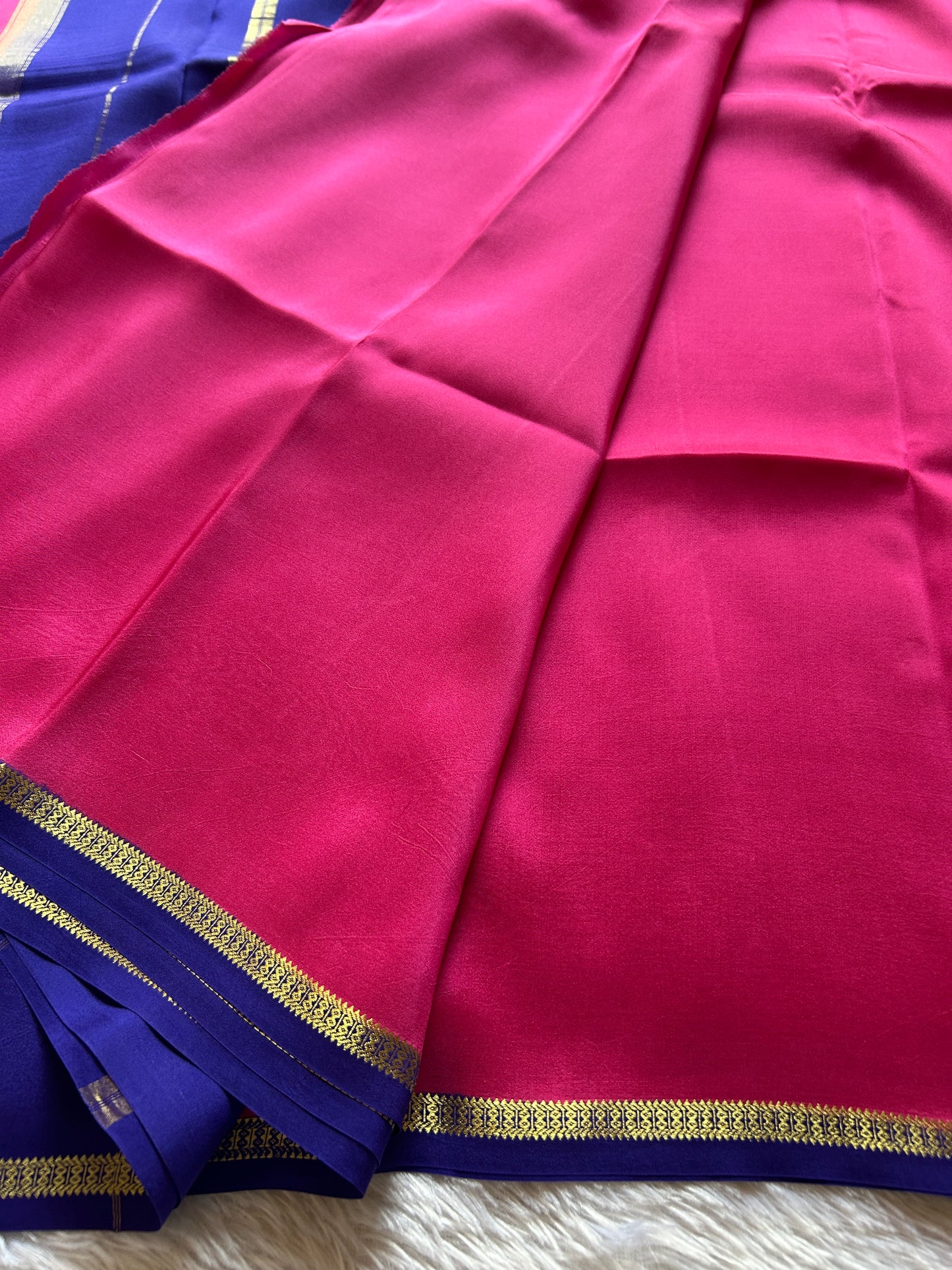 Mangala (2D) : Pink-Dark Blue