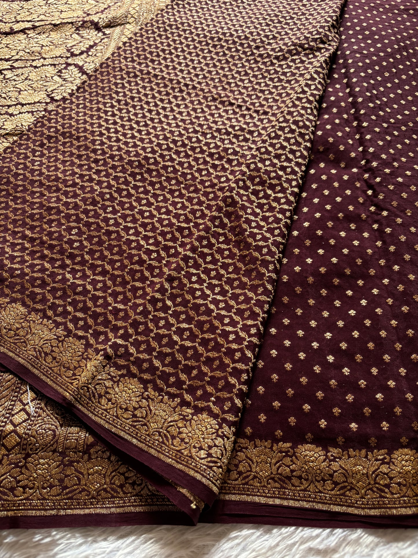 Mahiya : Solid Chocolate Brown