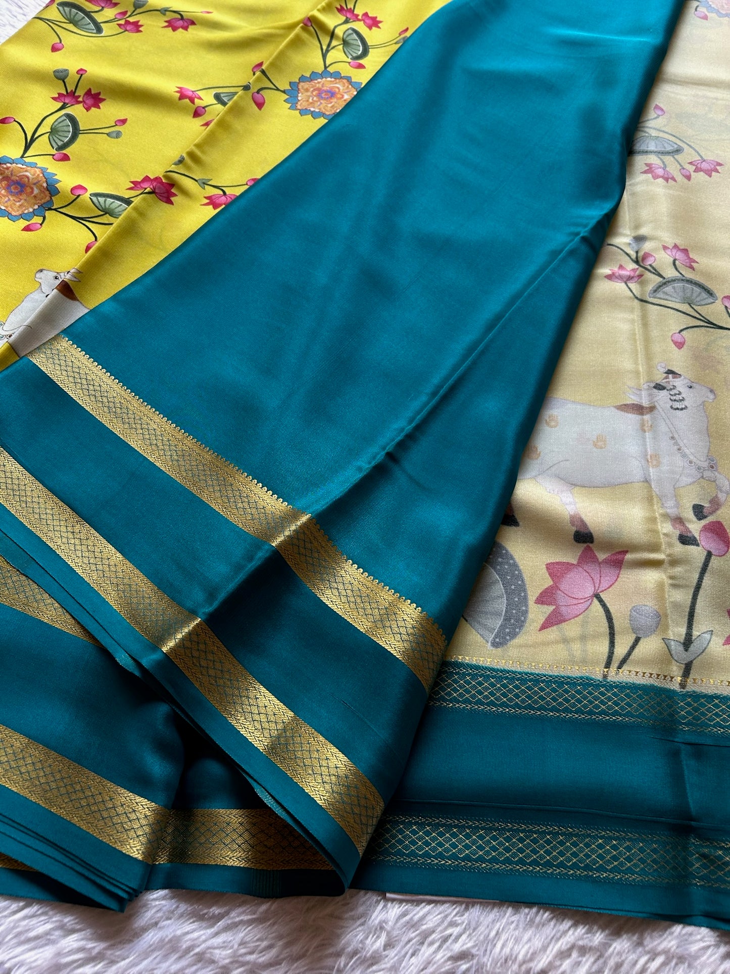 Kasturi (2D) : Lemon yellow-teal blue