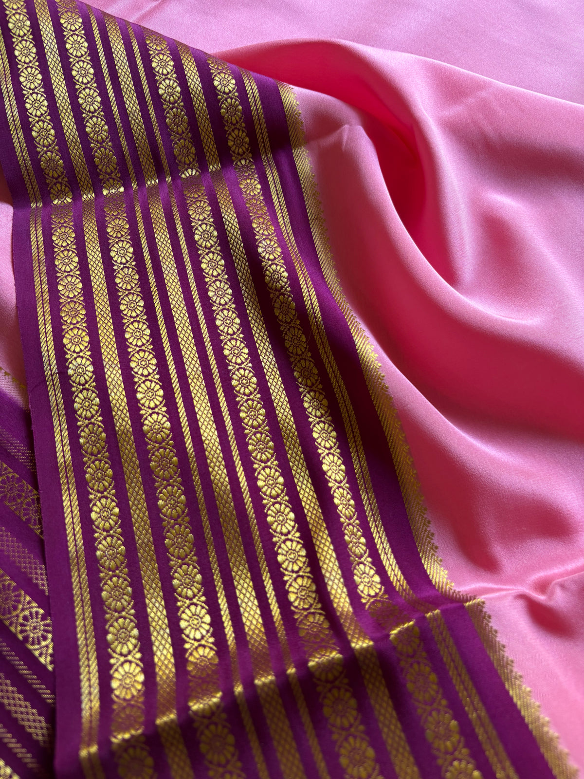 Parimala : Light pink - Magenta