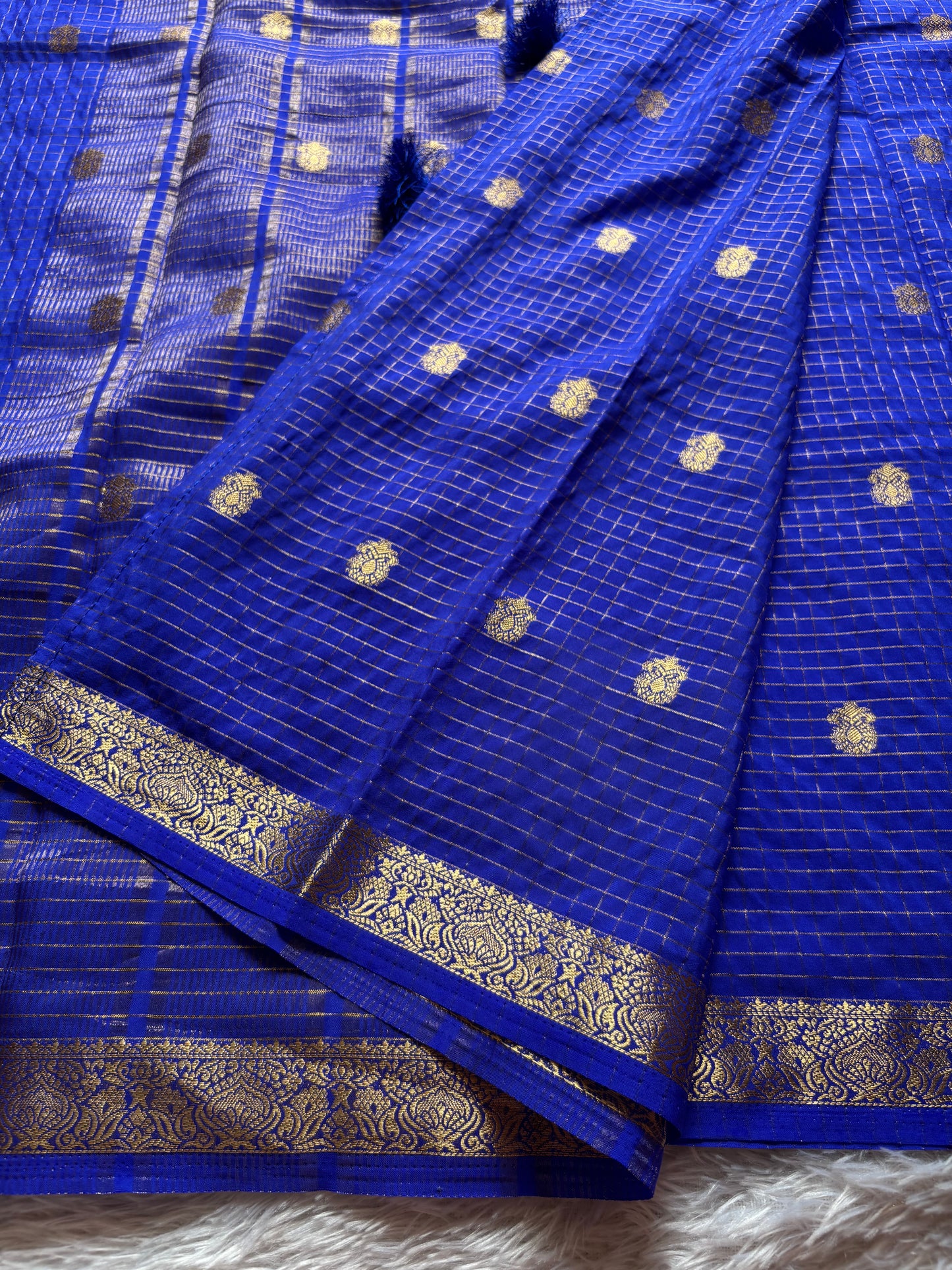 SS103 : Solid Royal blue