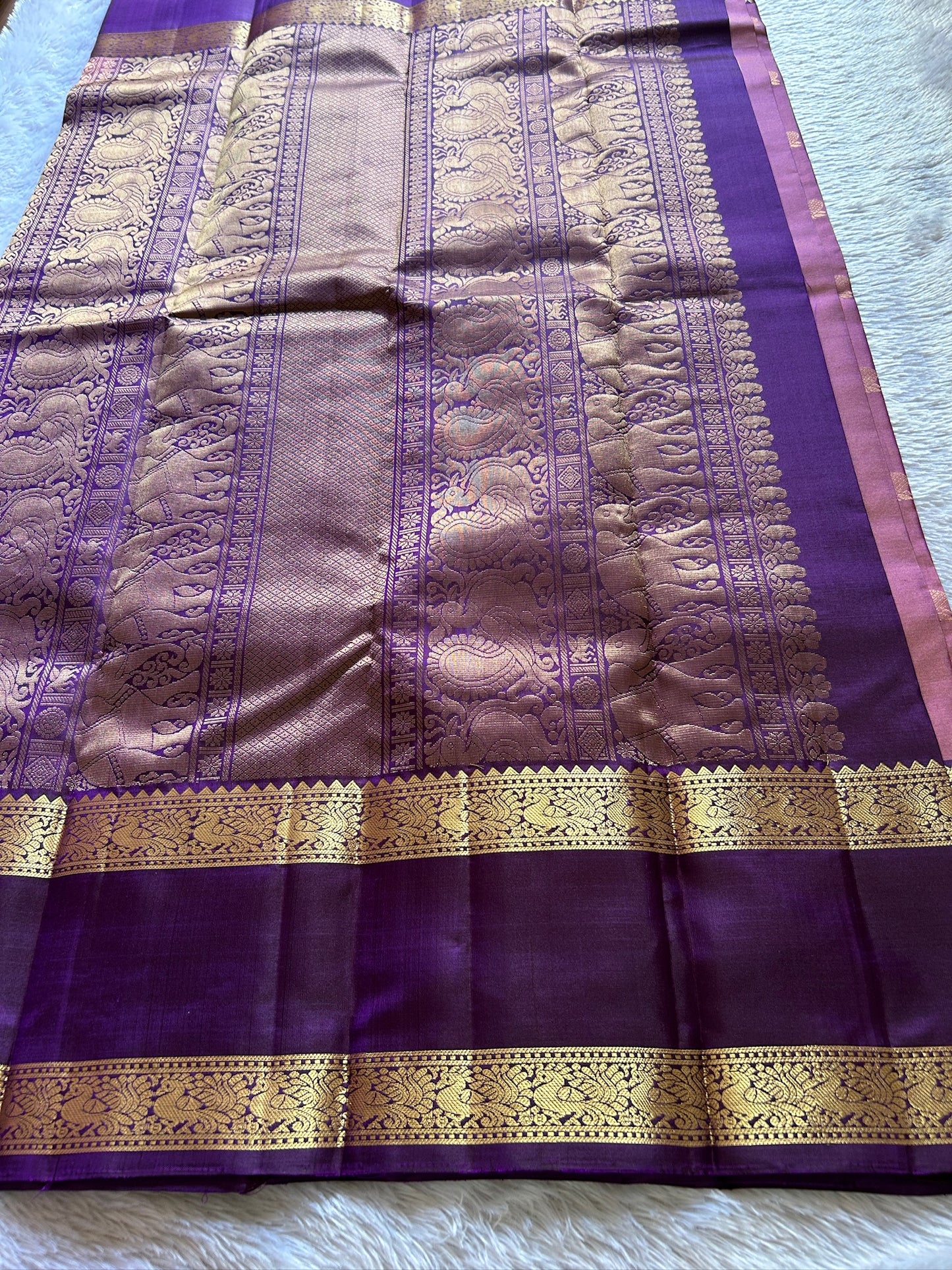 Lakshmi (2D) : onion pink-plum