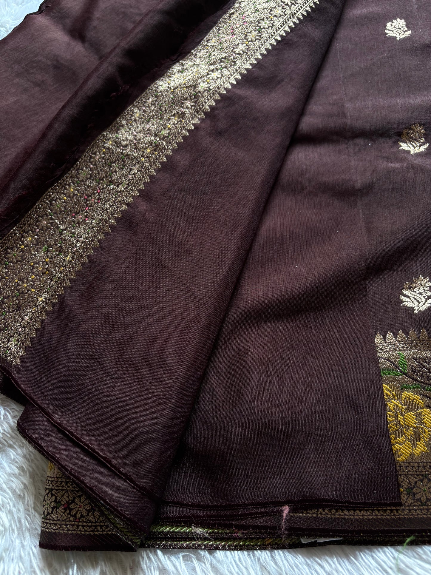 Soft Paithani : Solid Deep Brown