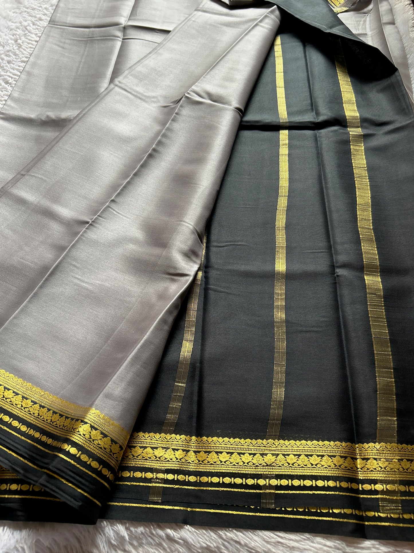 Sushmitha (2D) : Grey-Black