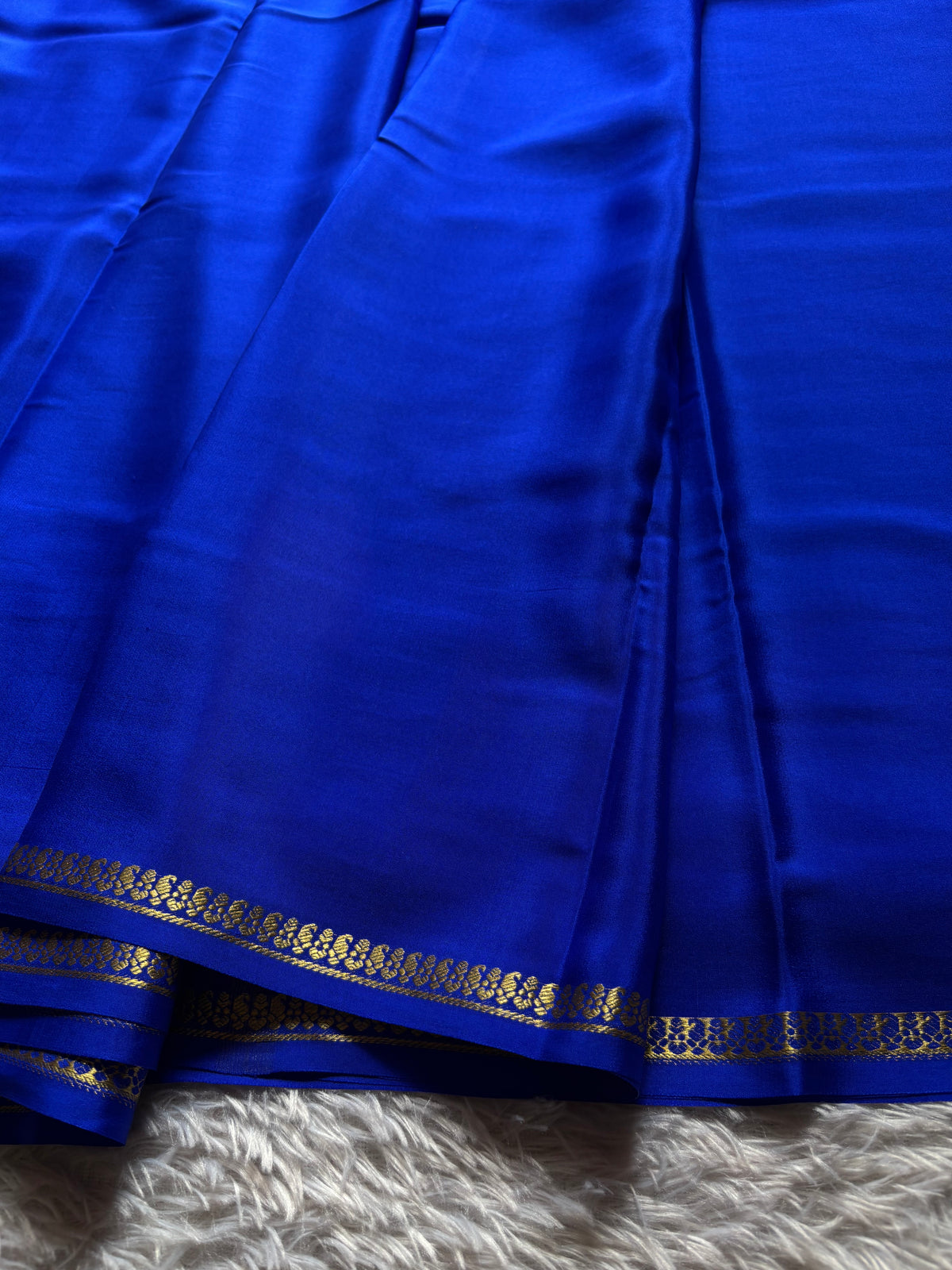 Nitya : Solid Royal blue