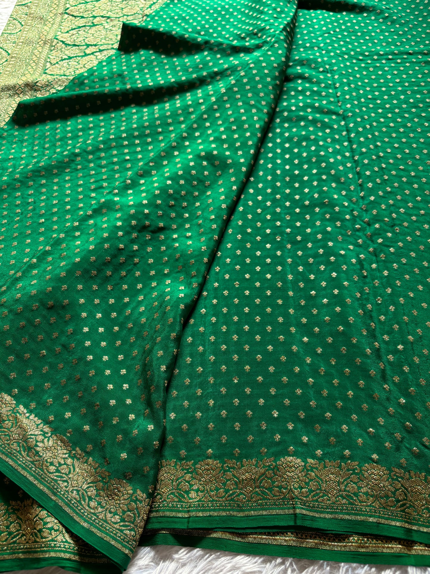 Mahiya : Solid Bottle green
