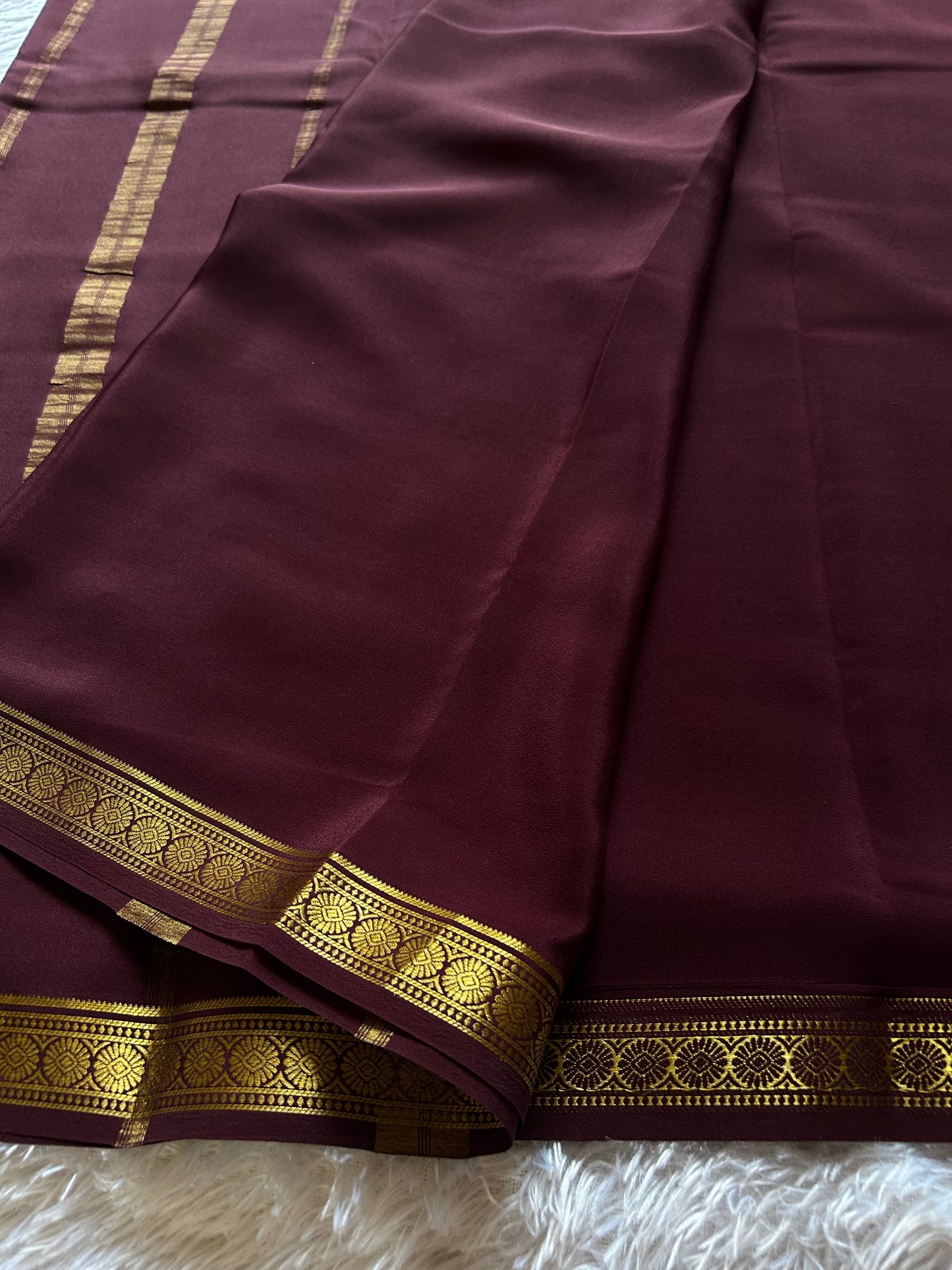 Parijata : Solid Deep brown