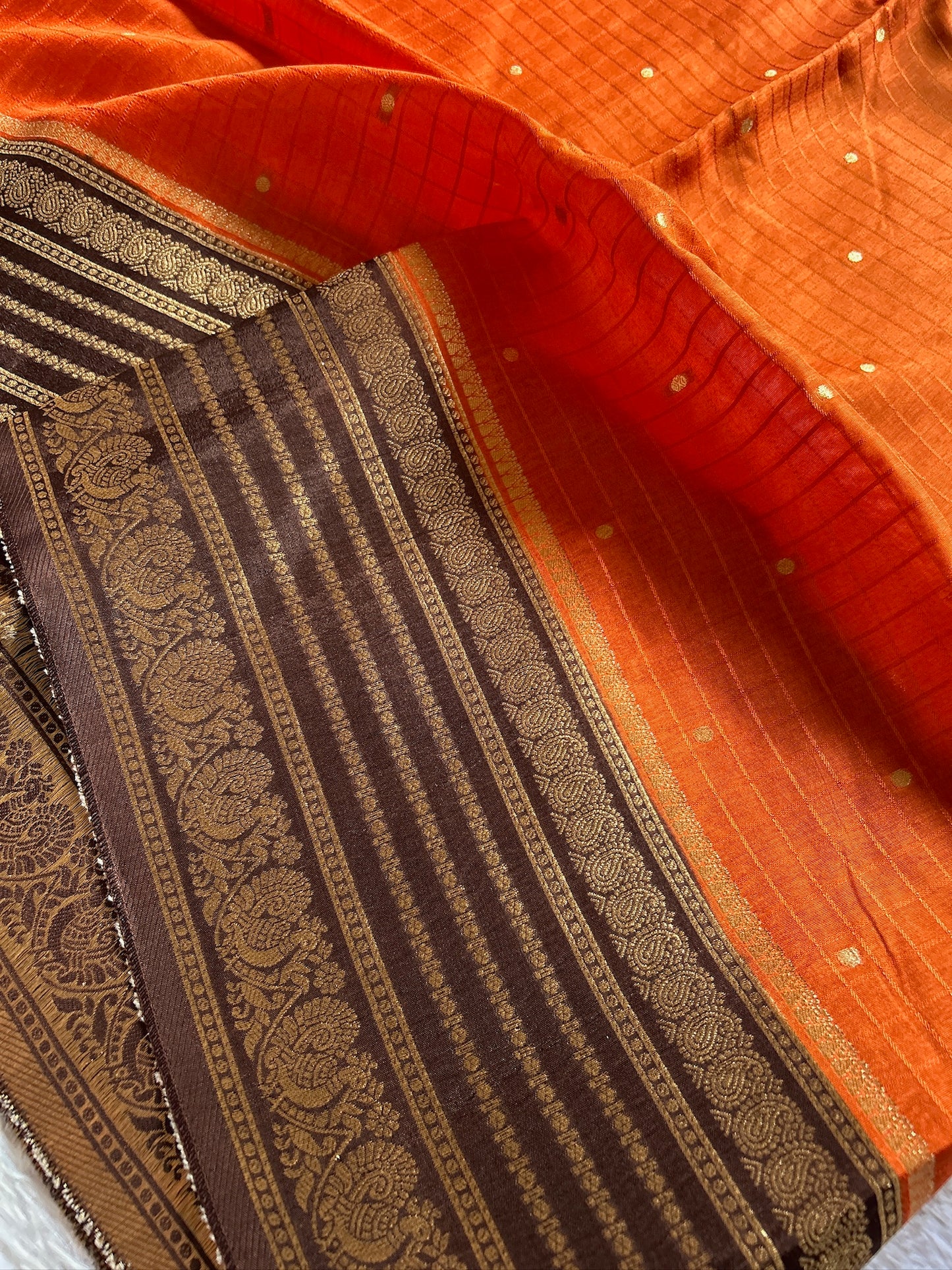 Semi Soft Silk (2D) : Rust orange-Chocolate brown