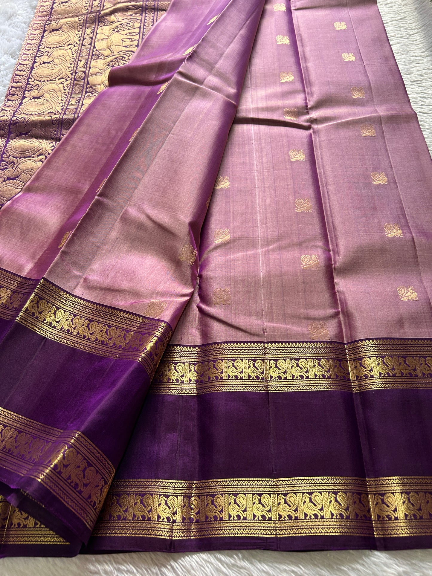 Lakshmi (2D) : onion pink-plum