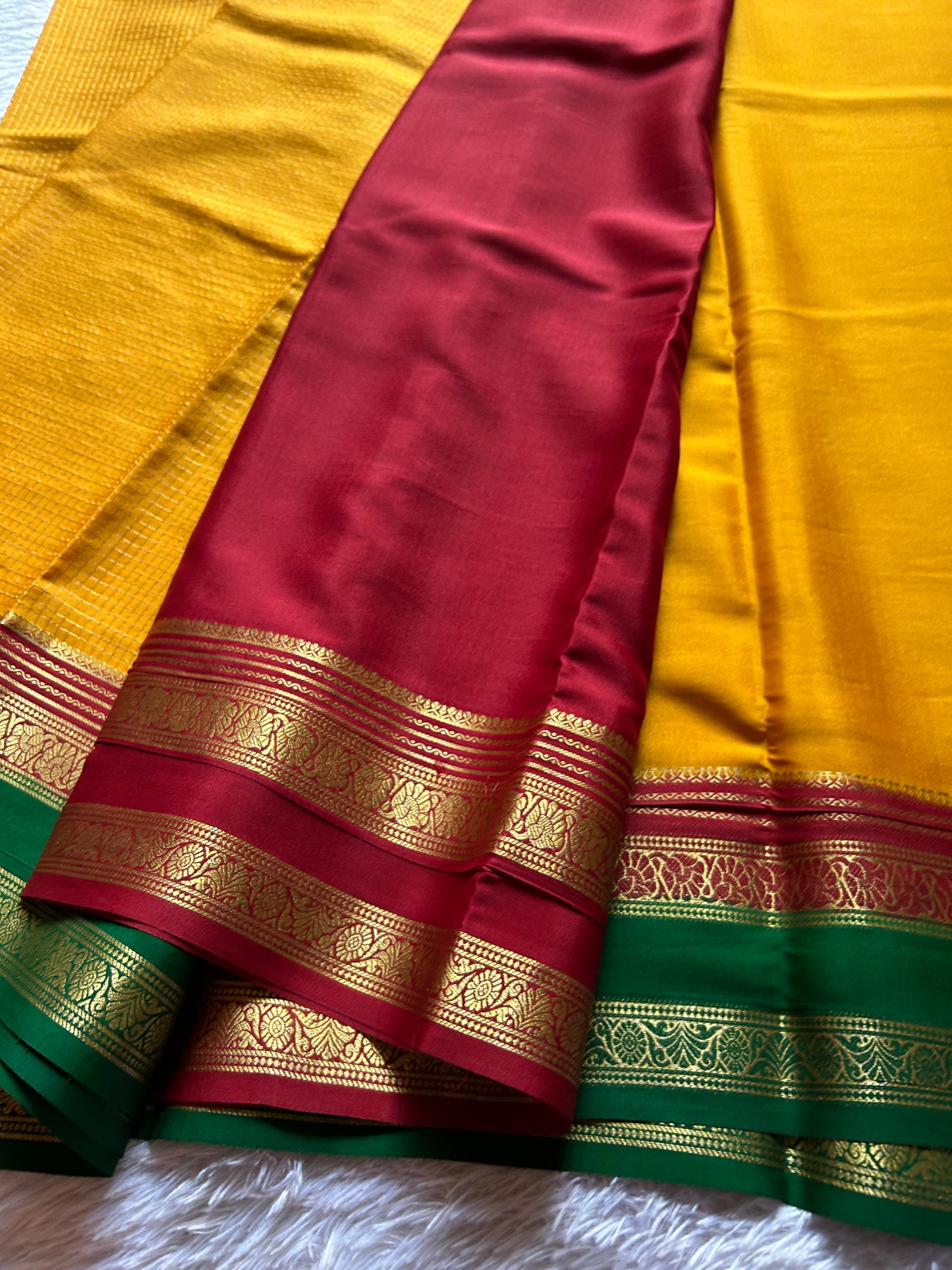 Gayatri (3D) : Yellow-maroon-green