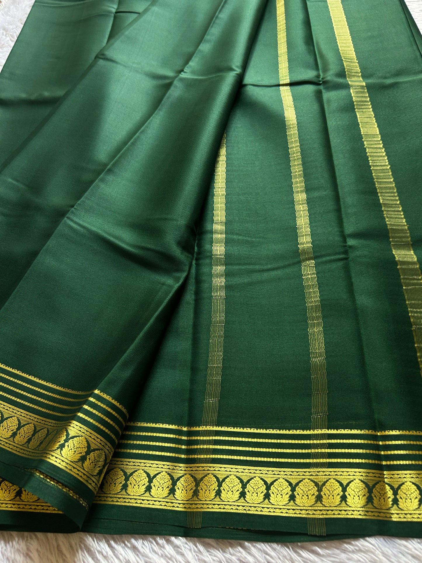 Kalasha : Solid Bottle green