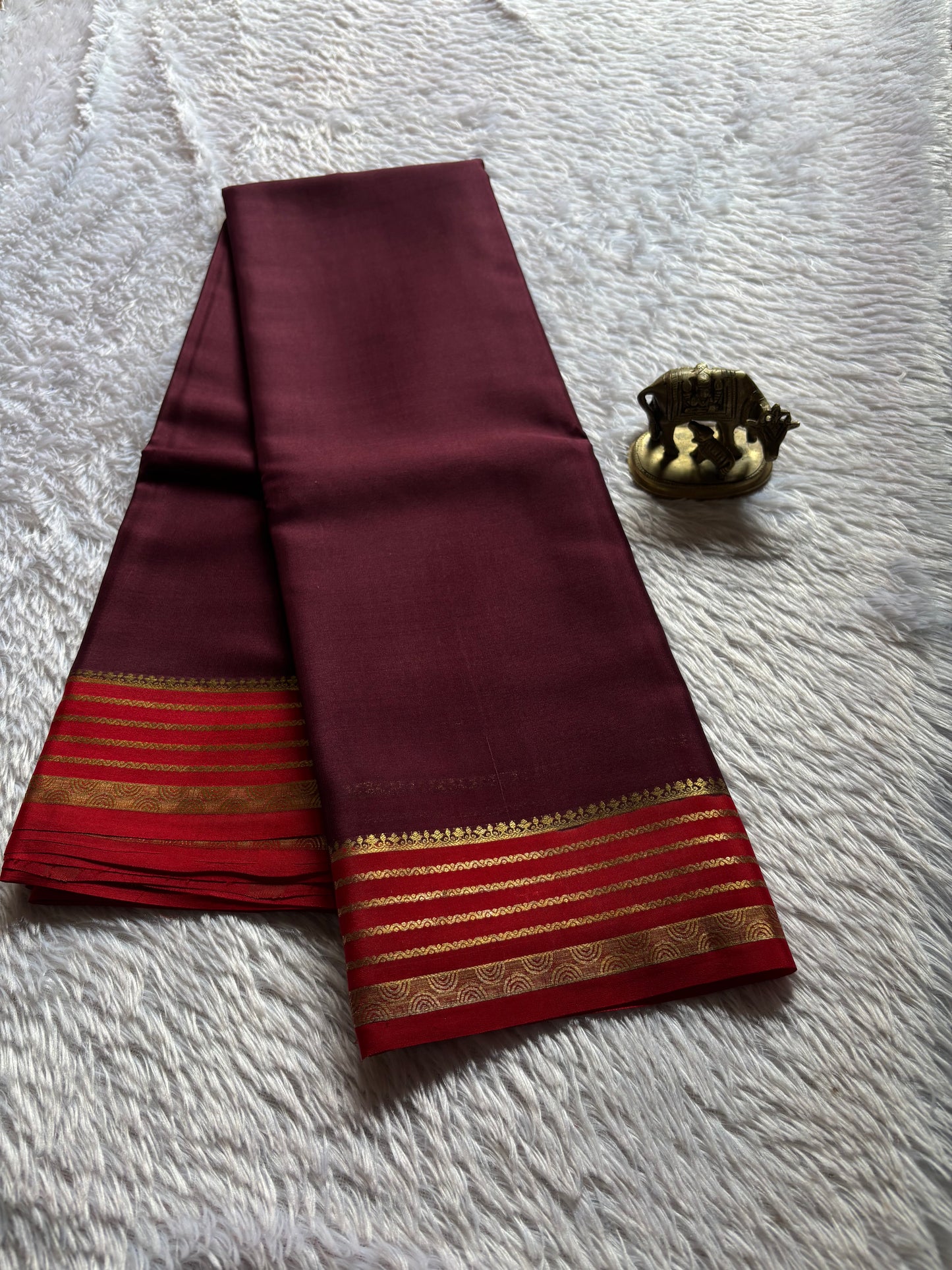 Rashmi (2D) : Brown-red