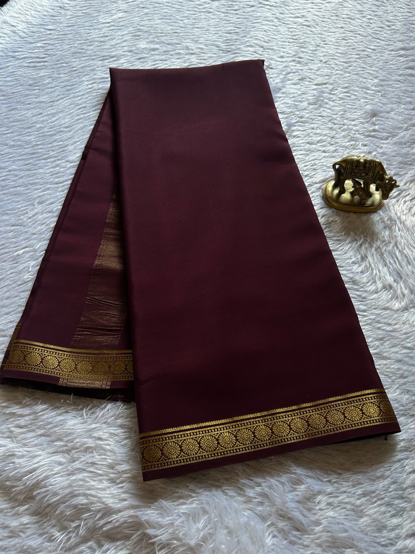 Parijata : Solid Deep brown