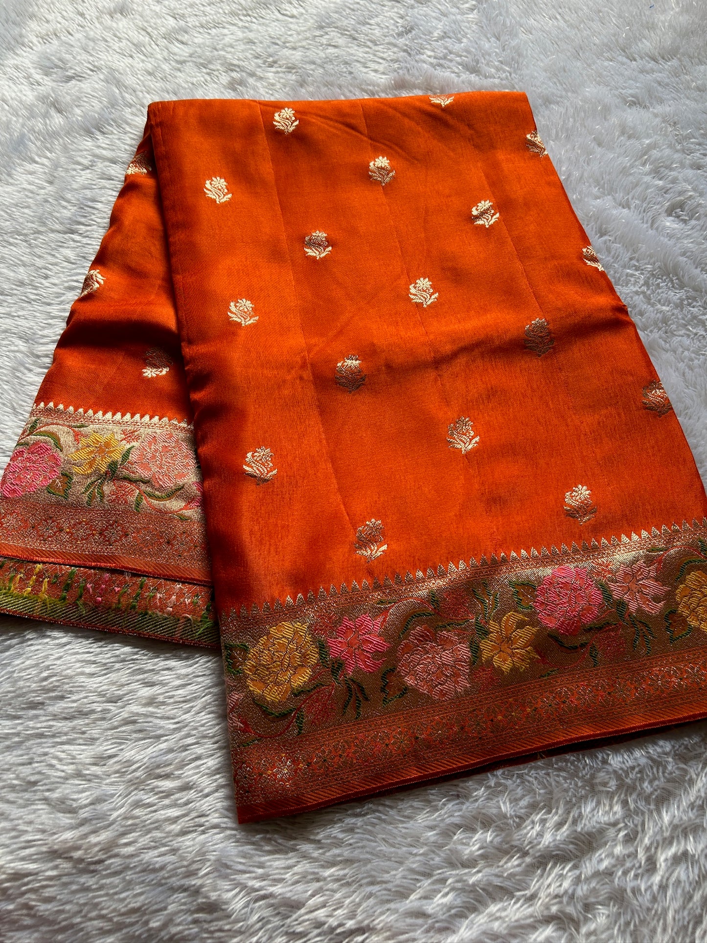Soft Paithani : Solid Orange