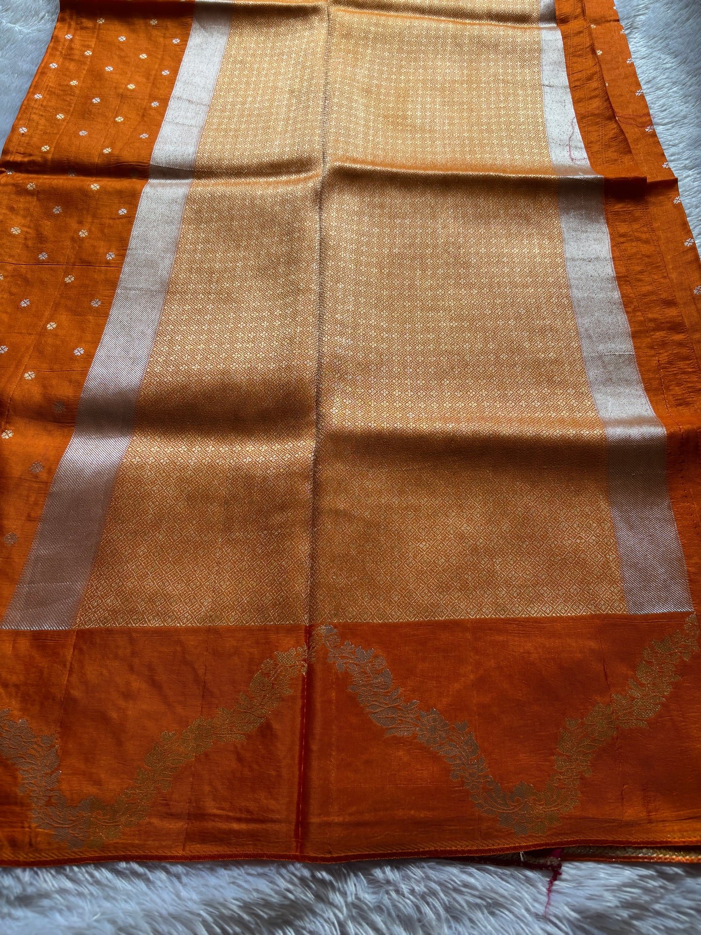 SS109 : Solid Orange
