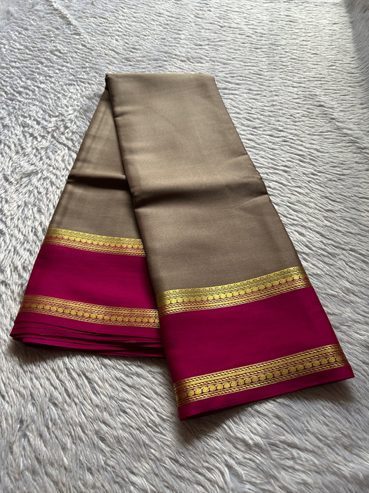 Malathi (2D) : Dark grey-Pink