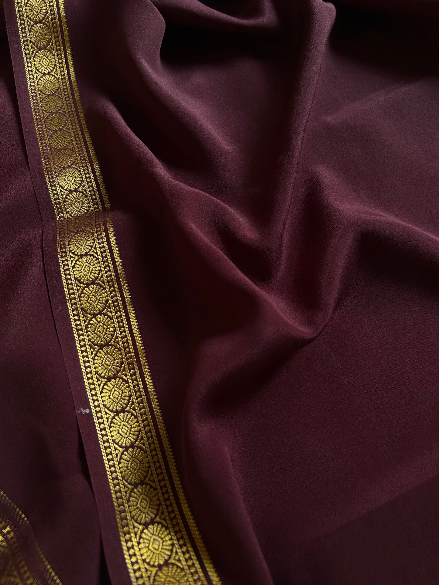 Parijata : Solid Deep brown