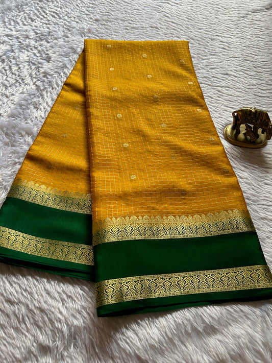 Nandini (2D) : golden yellow-green