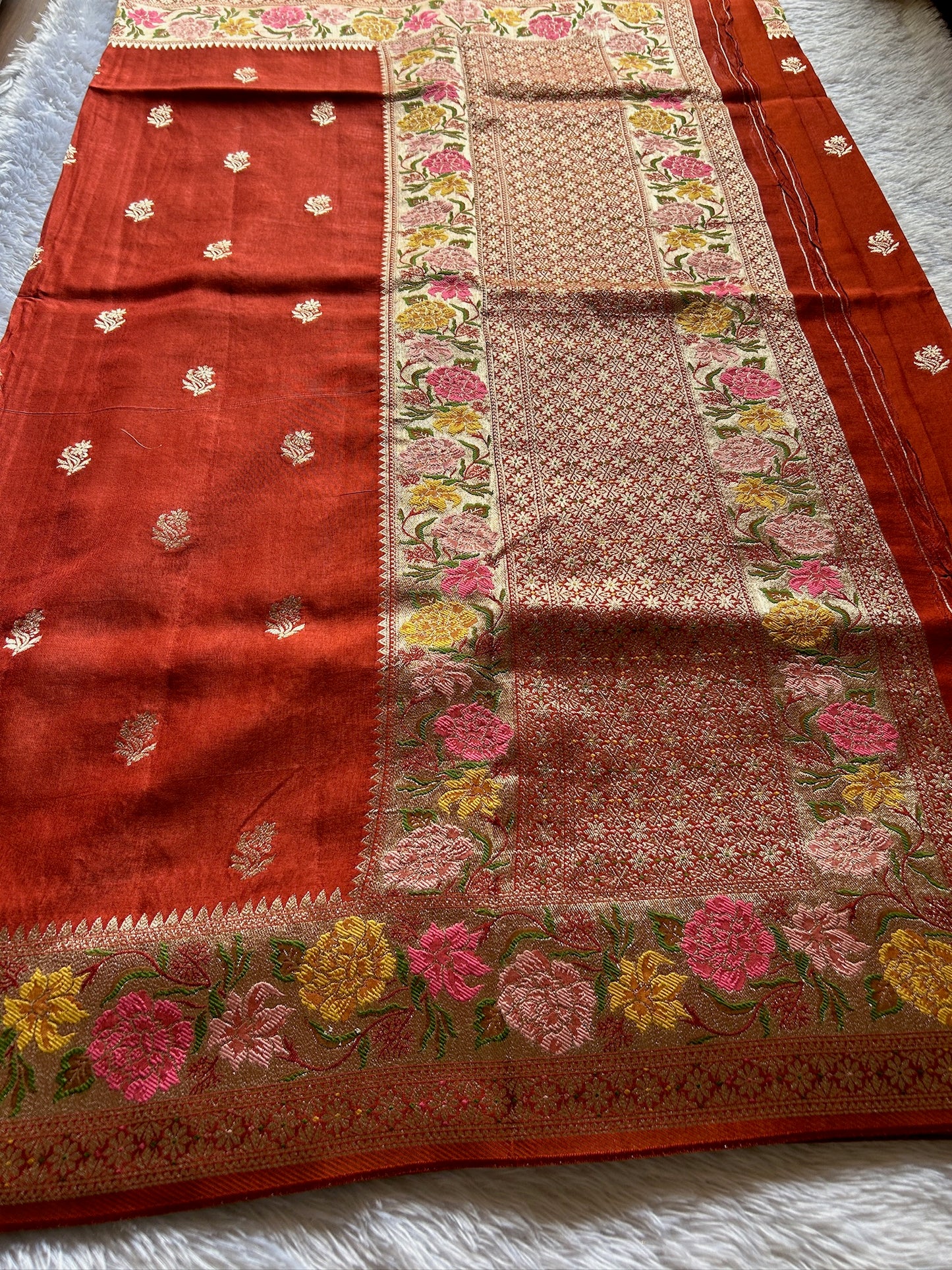 Soft Paithani : Solid Rust Orange