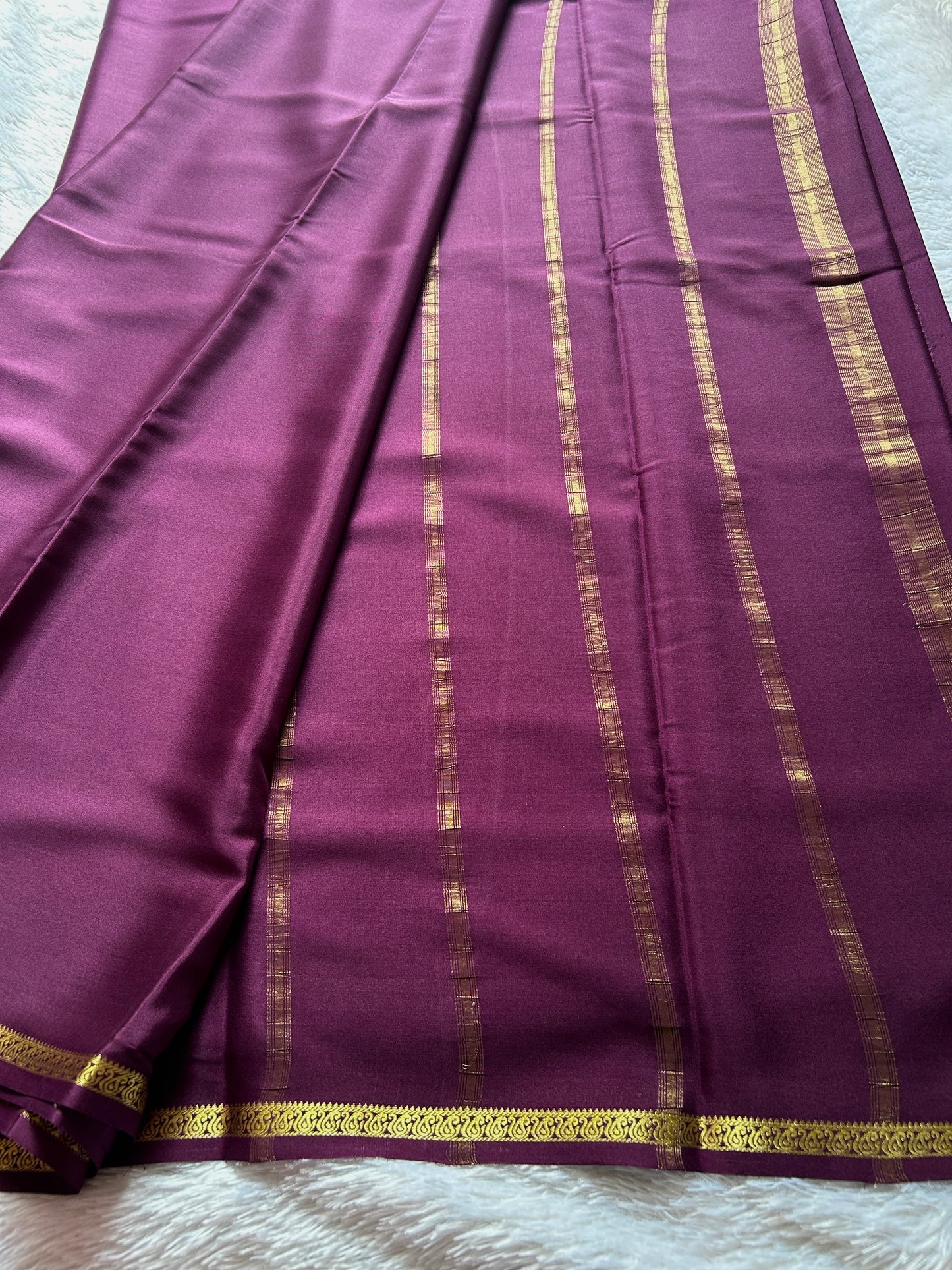 Deepa : Solid Deep Plum