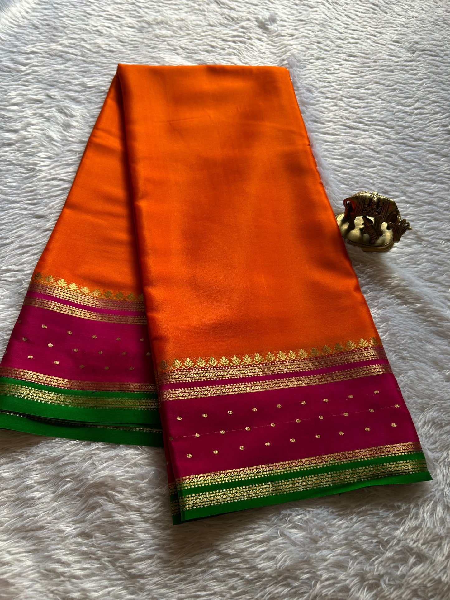 Drishti (3D) : Orange-pink-green
