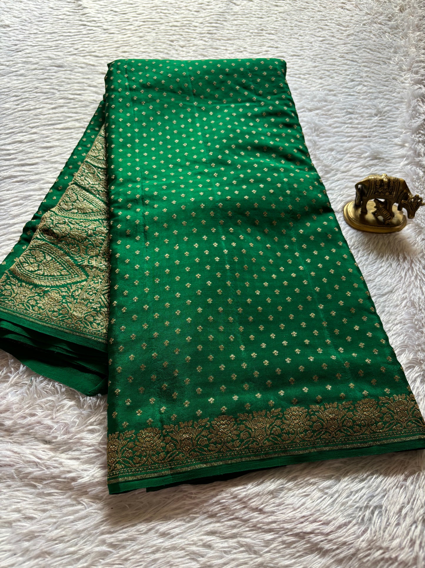 Mahiya : Solid Bottle green