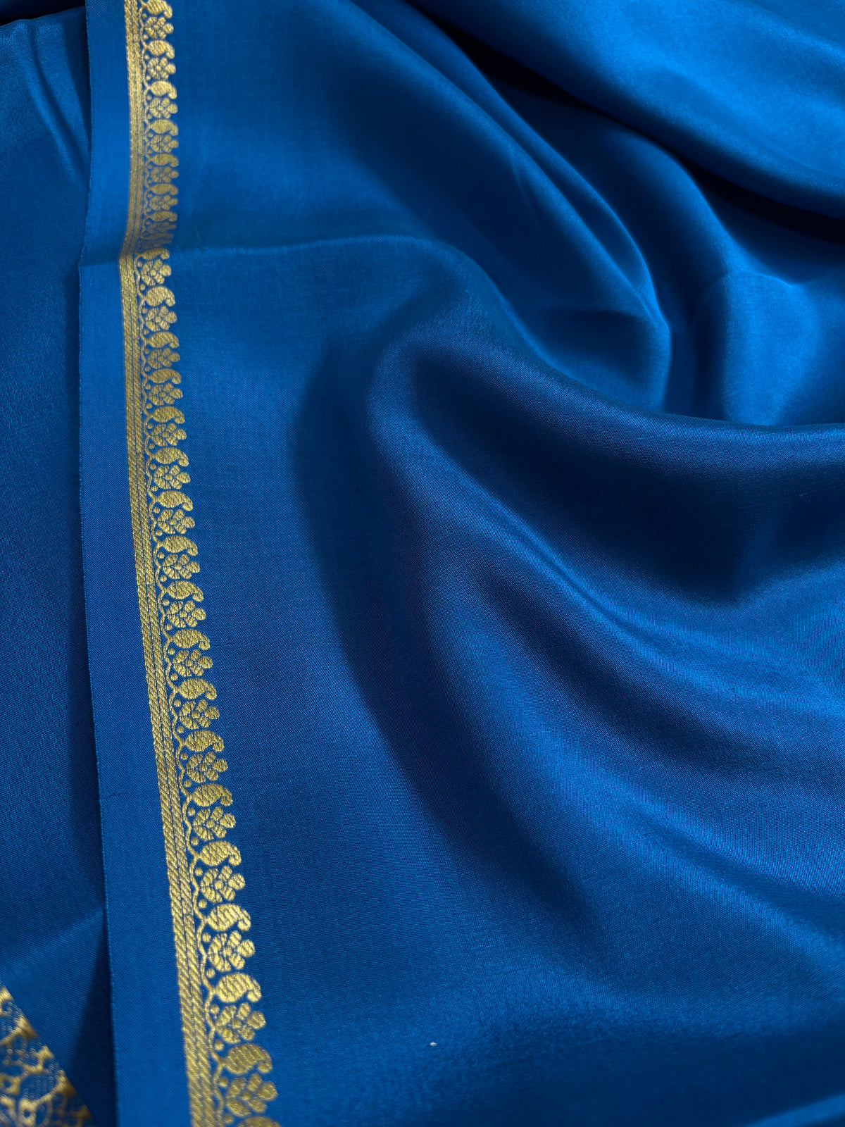 Vandana : Solid Prussian blue