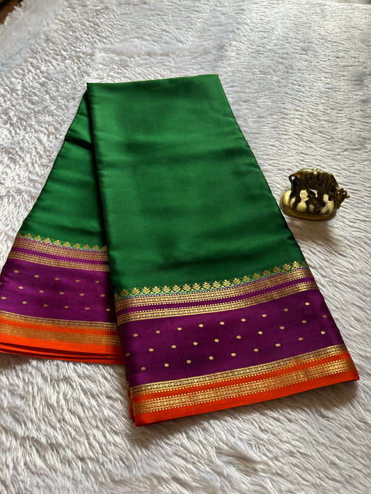Drishti (3D) : Bottle green- dark magenta-orange