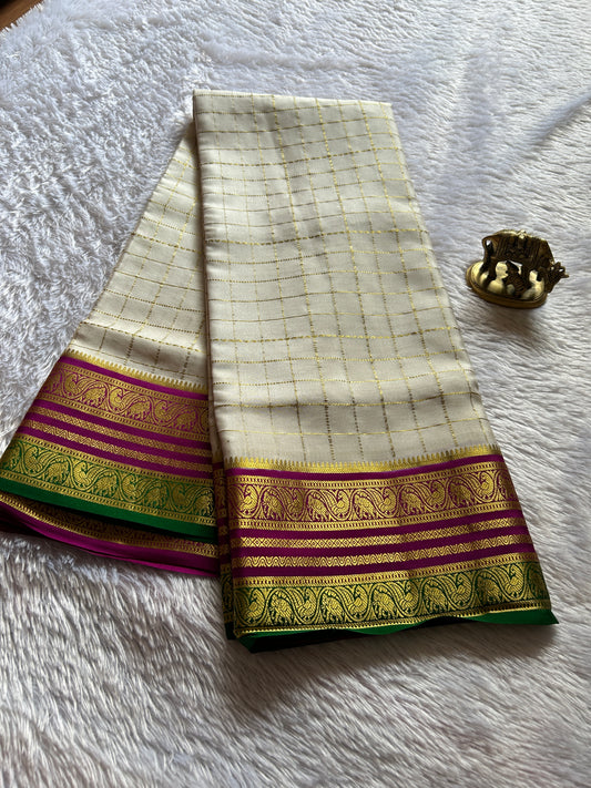 Tulasi (3D) : Off white-Magenta-Green