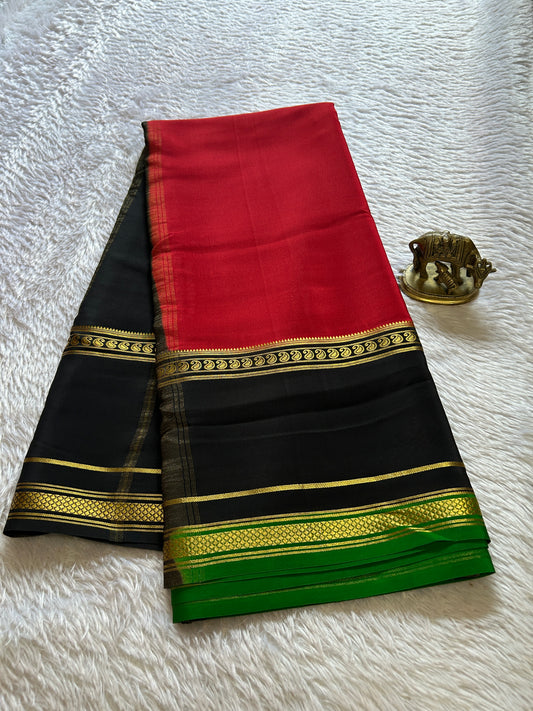 Triguna (3D) : Red-black-green