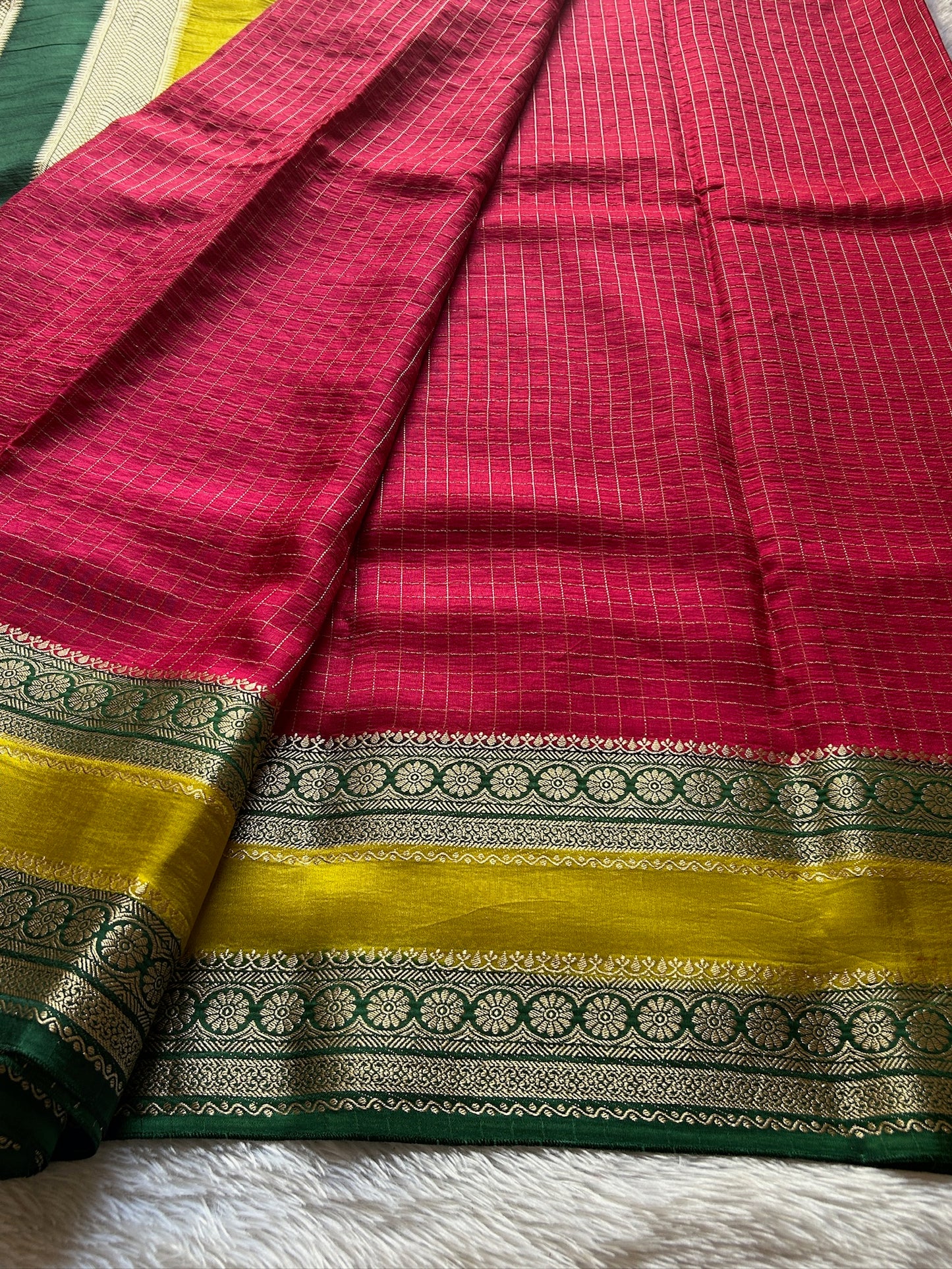 SS105 : pink-olive-bottle green