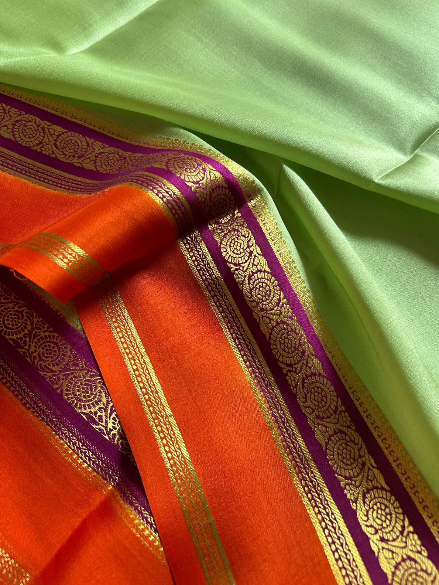 Tara (3D) : pista green-purple-orange