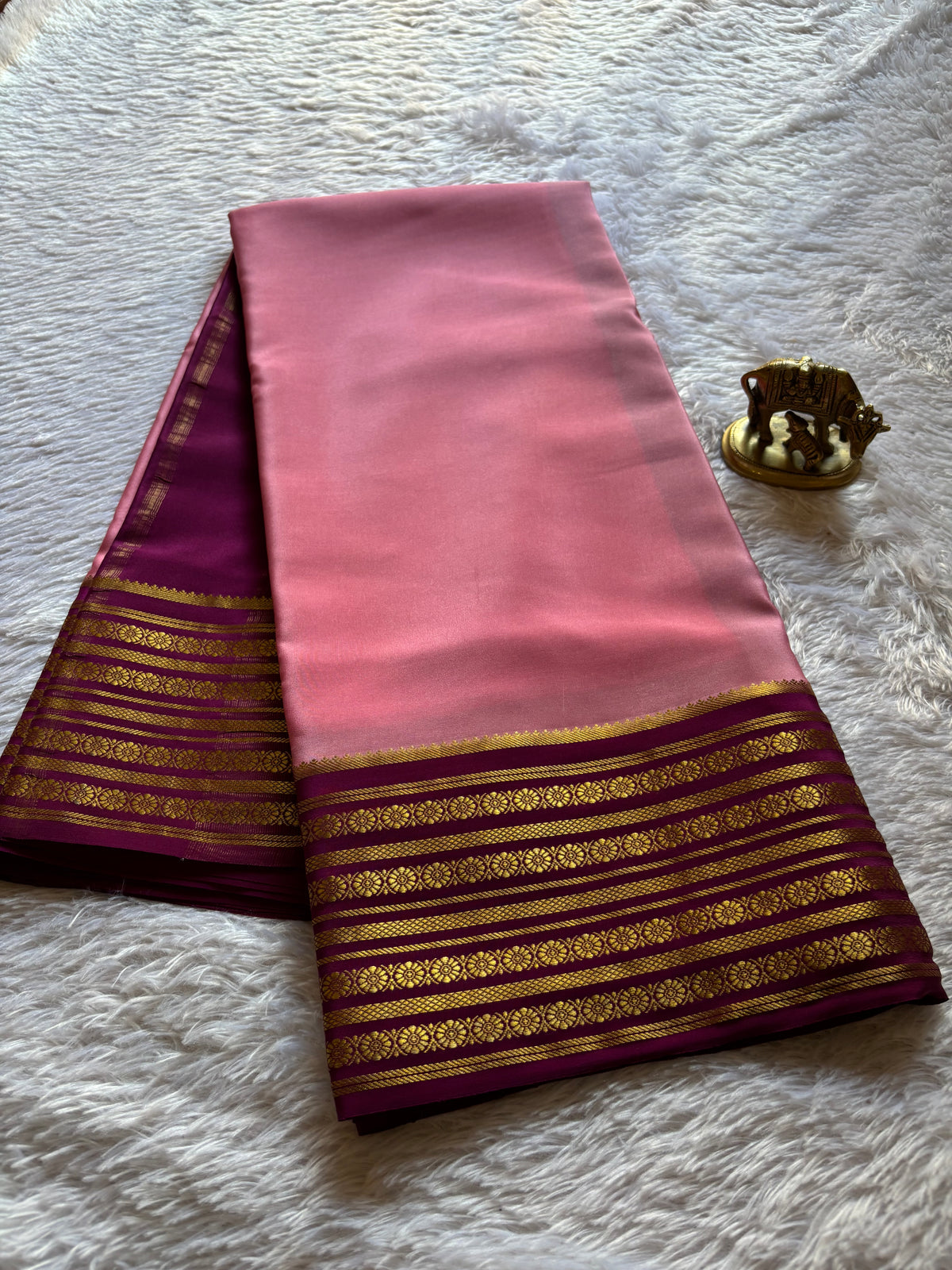 Parimala : Light pink - Magenta