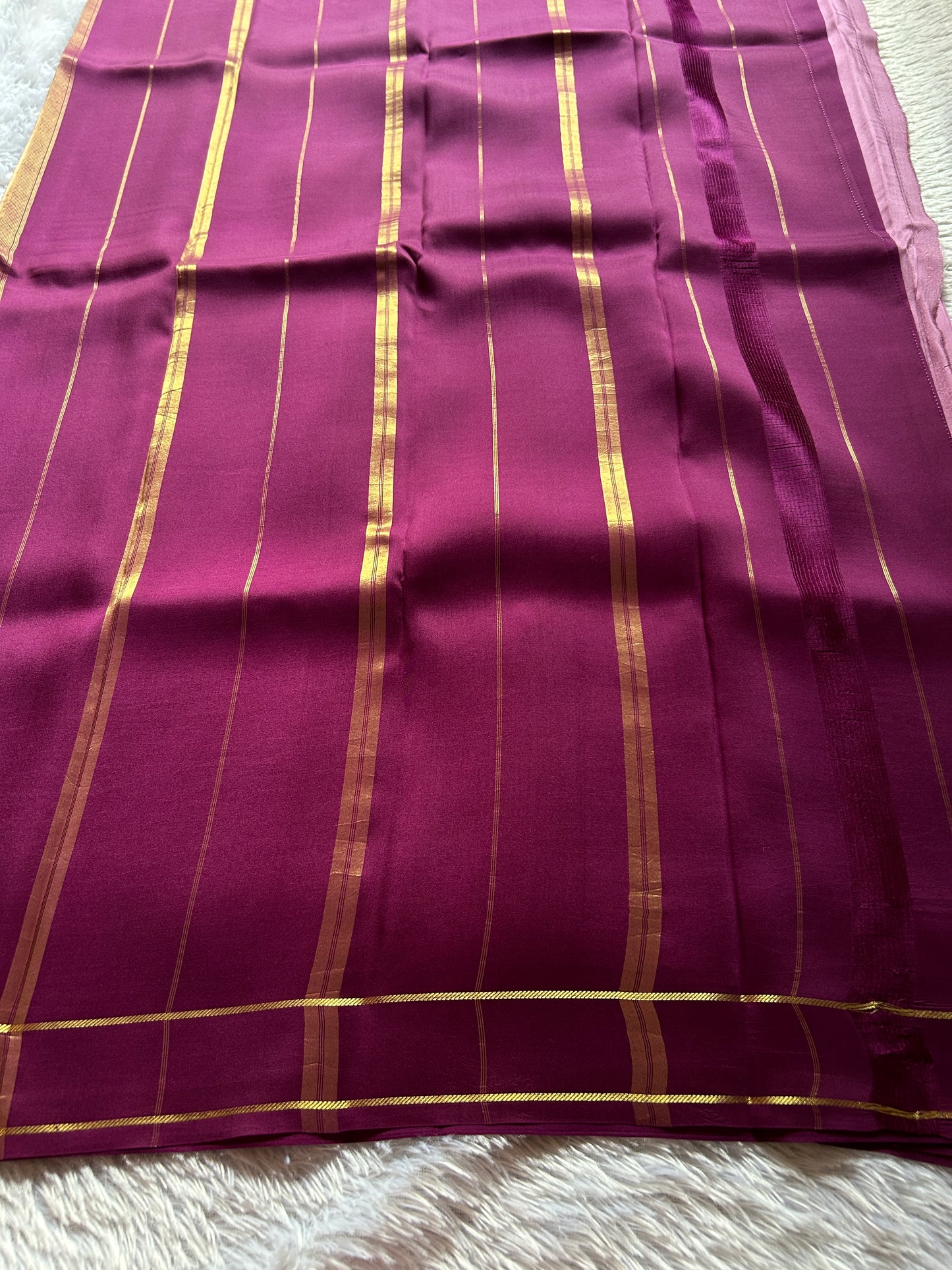 Rekha (2D) : Mauve-Magenta