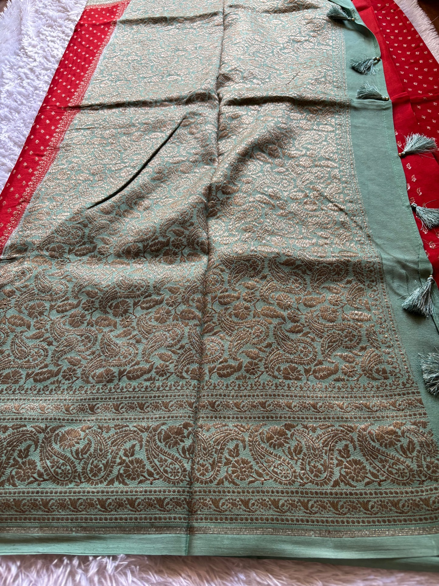 Soft Crepe Banarasi (2D) : Red-Mint green