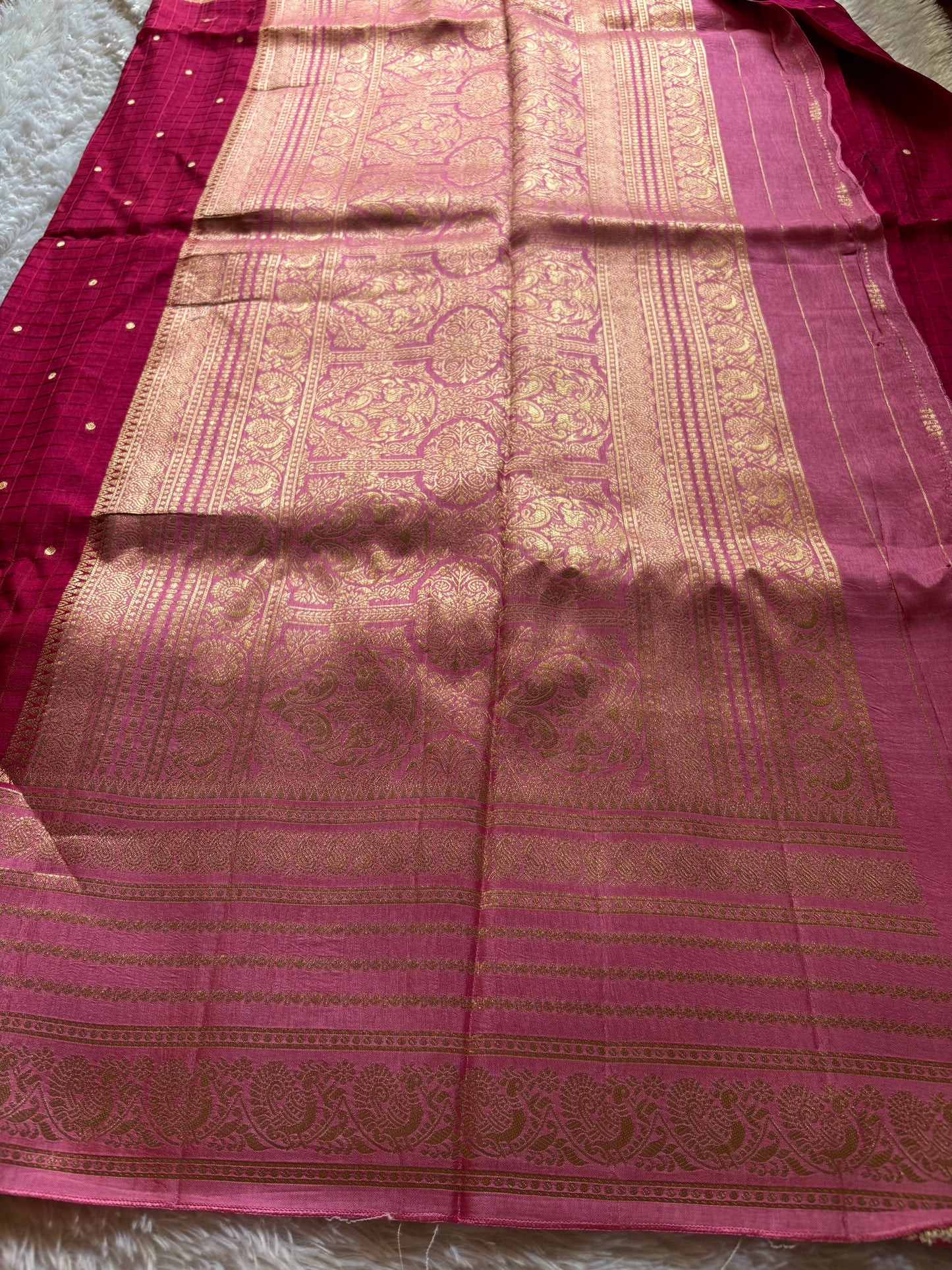 SS111 (2D) : Bright pink-baby pink