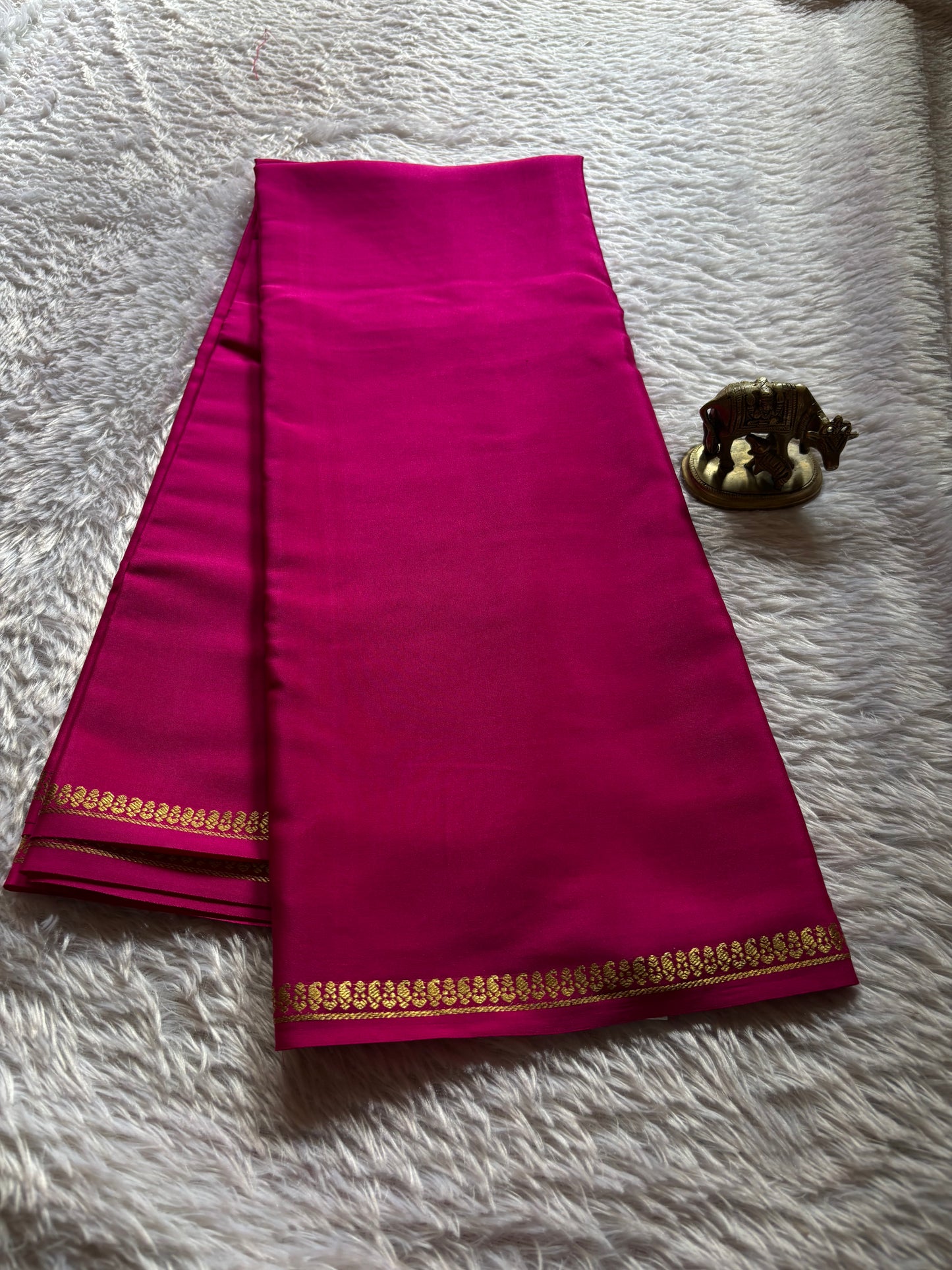Nitya : Solid Rani pink