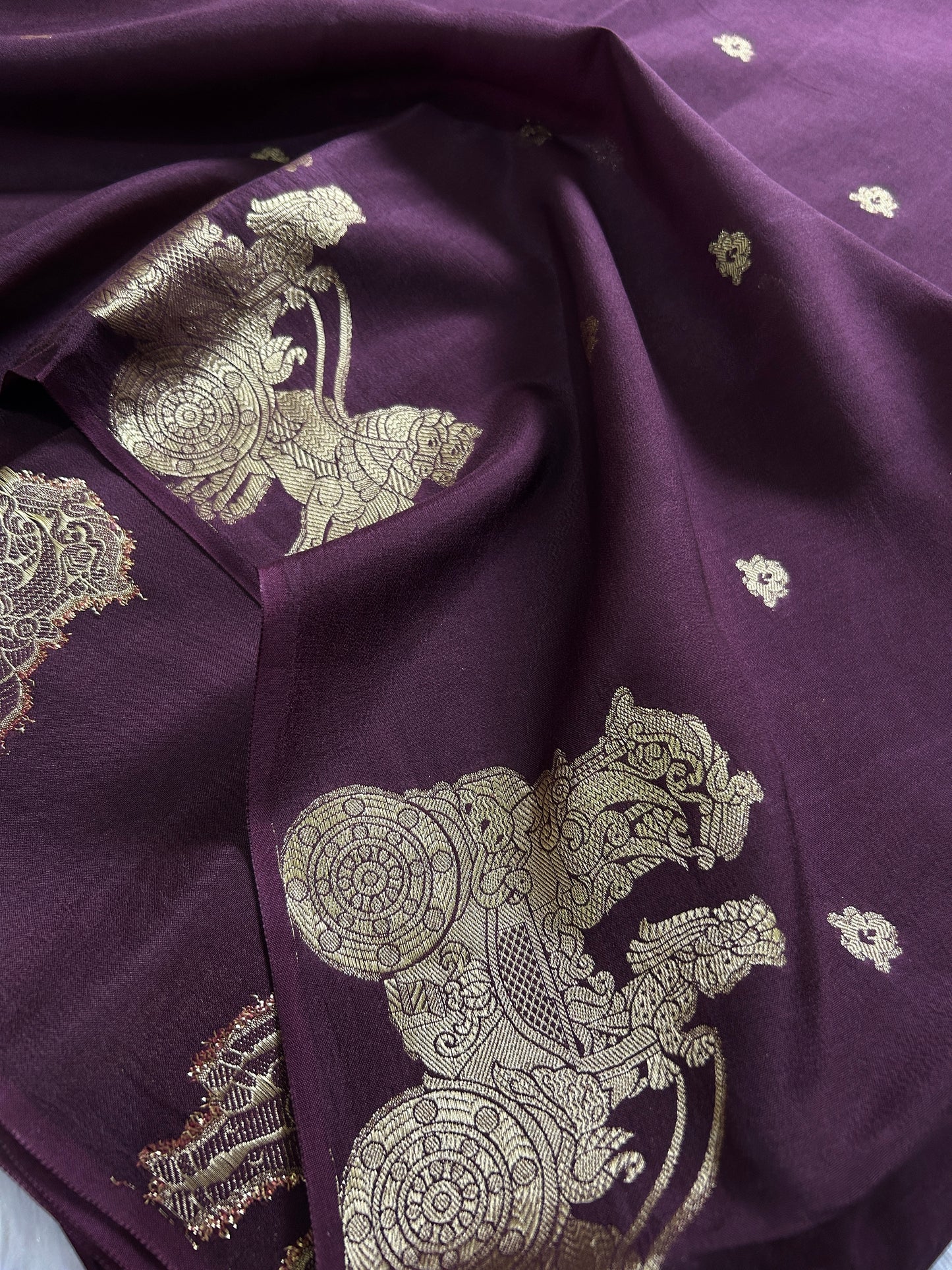 semi crepe : chocolate brown