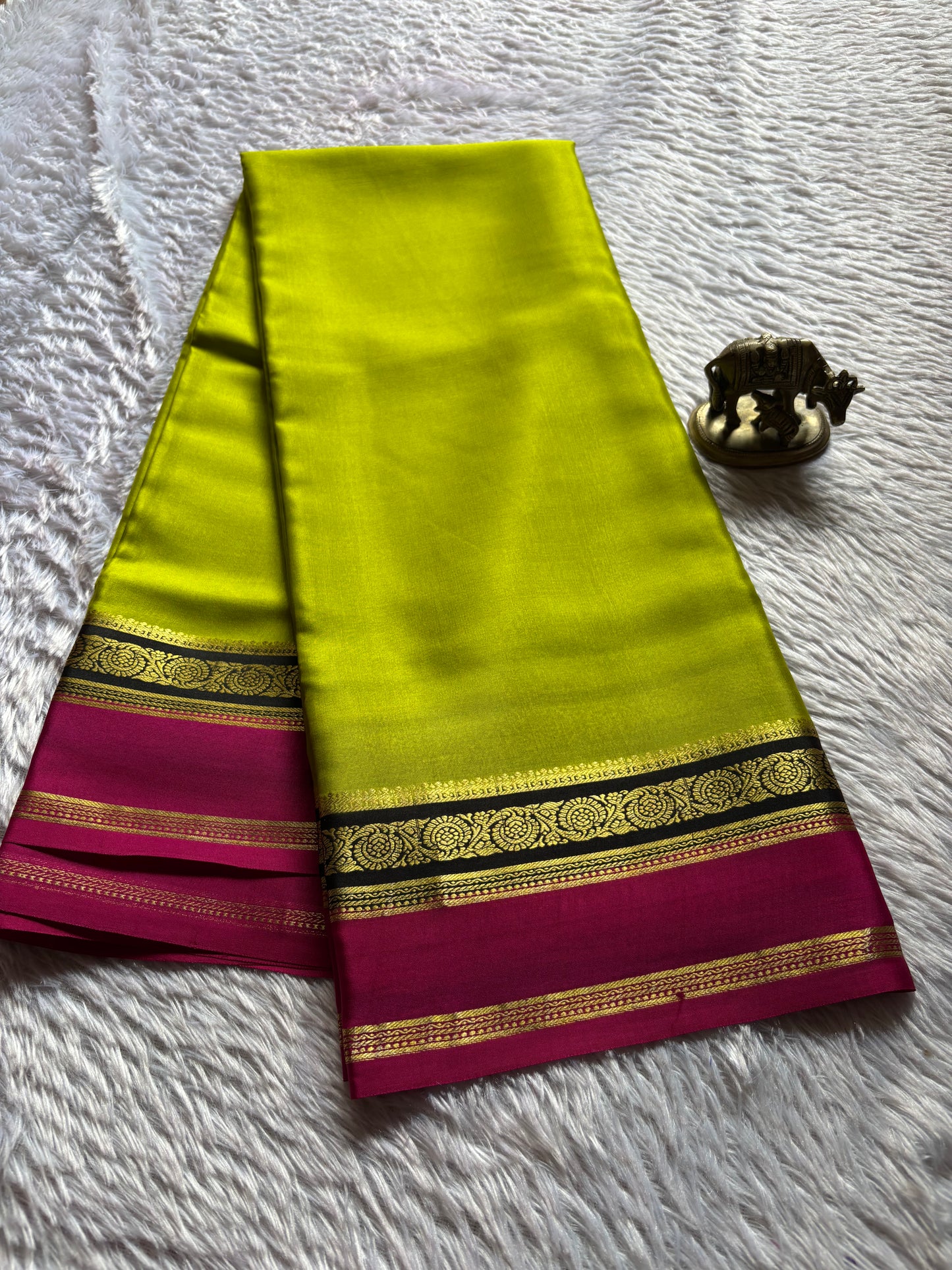 Tara (3D) : Olive-rani pink-black