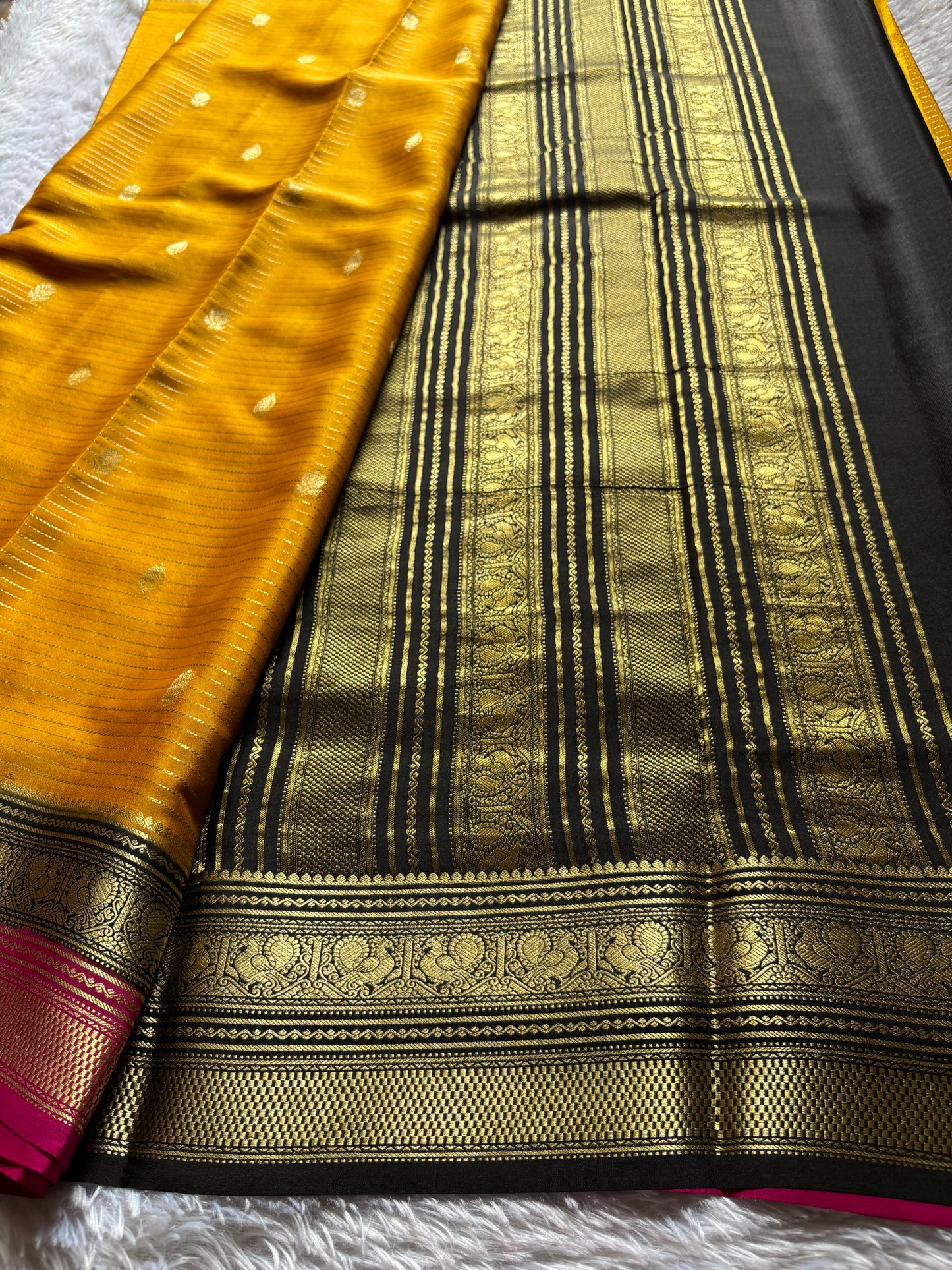 Amulya (3D) : Golden yellow-black-dark pink