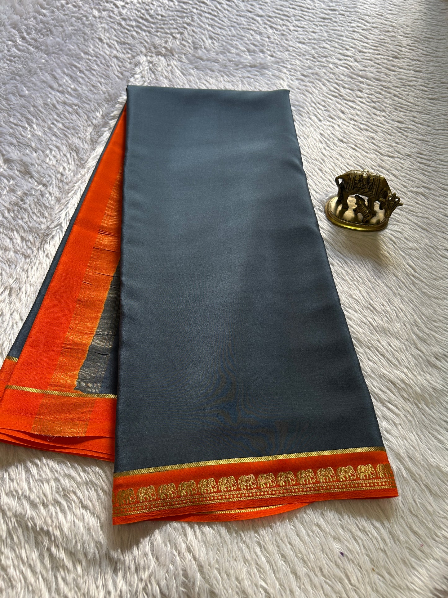 Gamani (2D) : Steel grey-orange