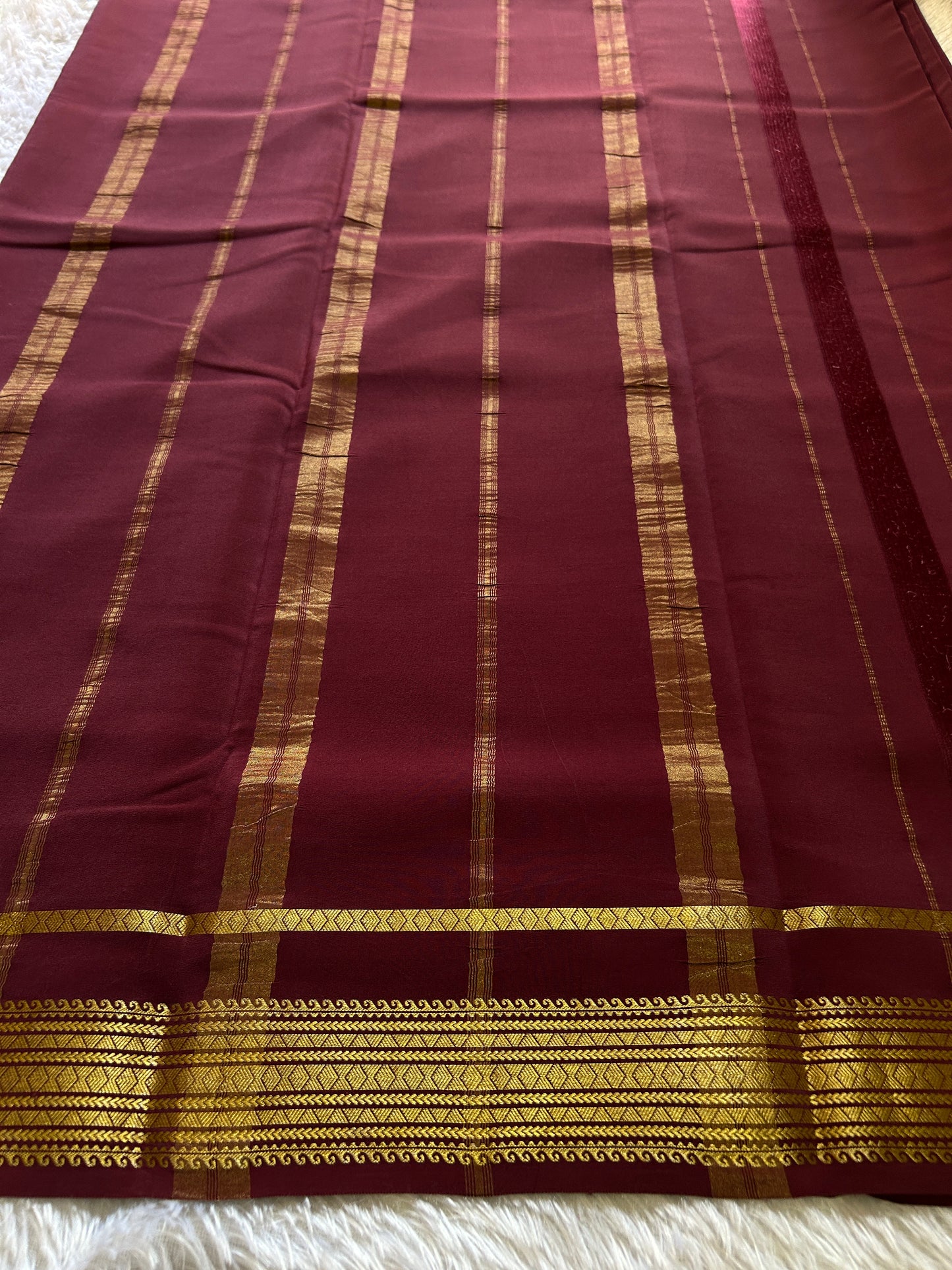 Vanaja : Solid Chocolate brown