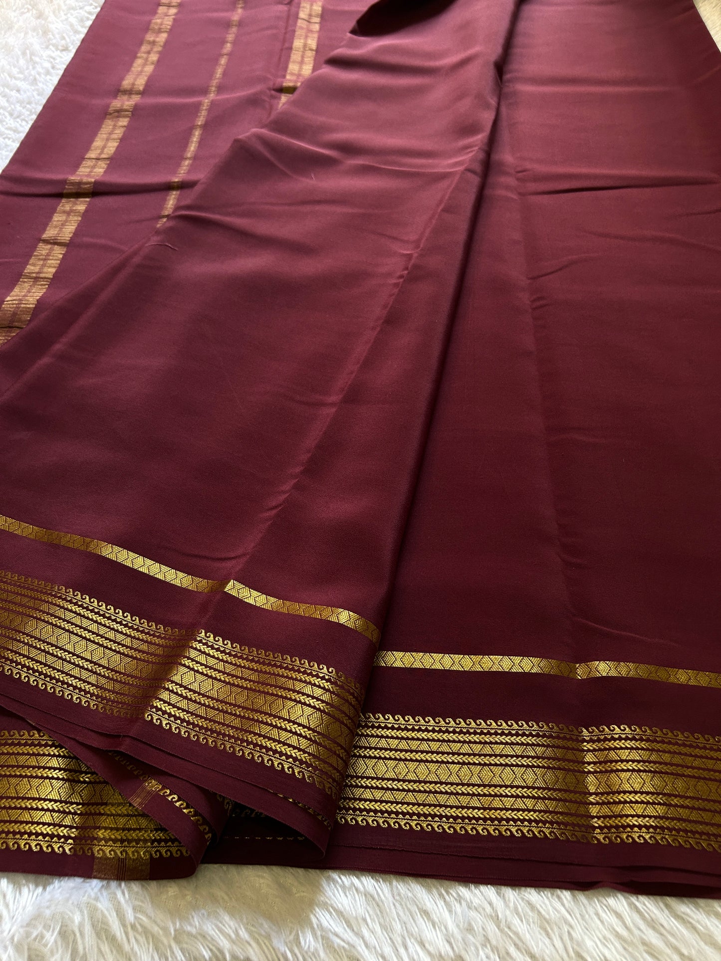 Vanaja : Solid Chocolate brown